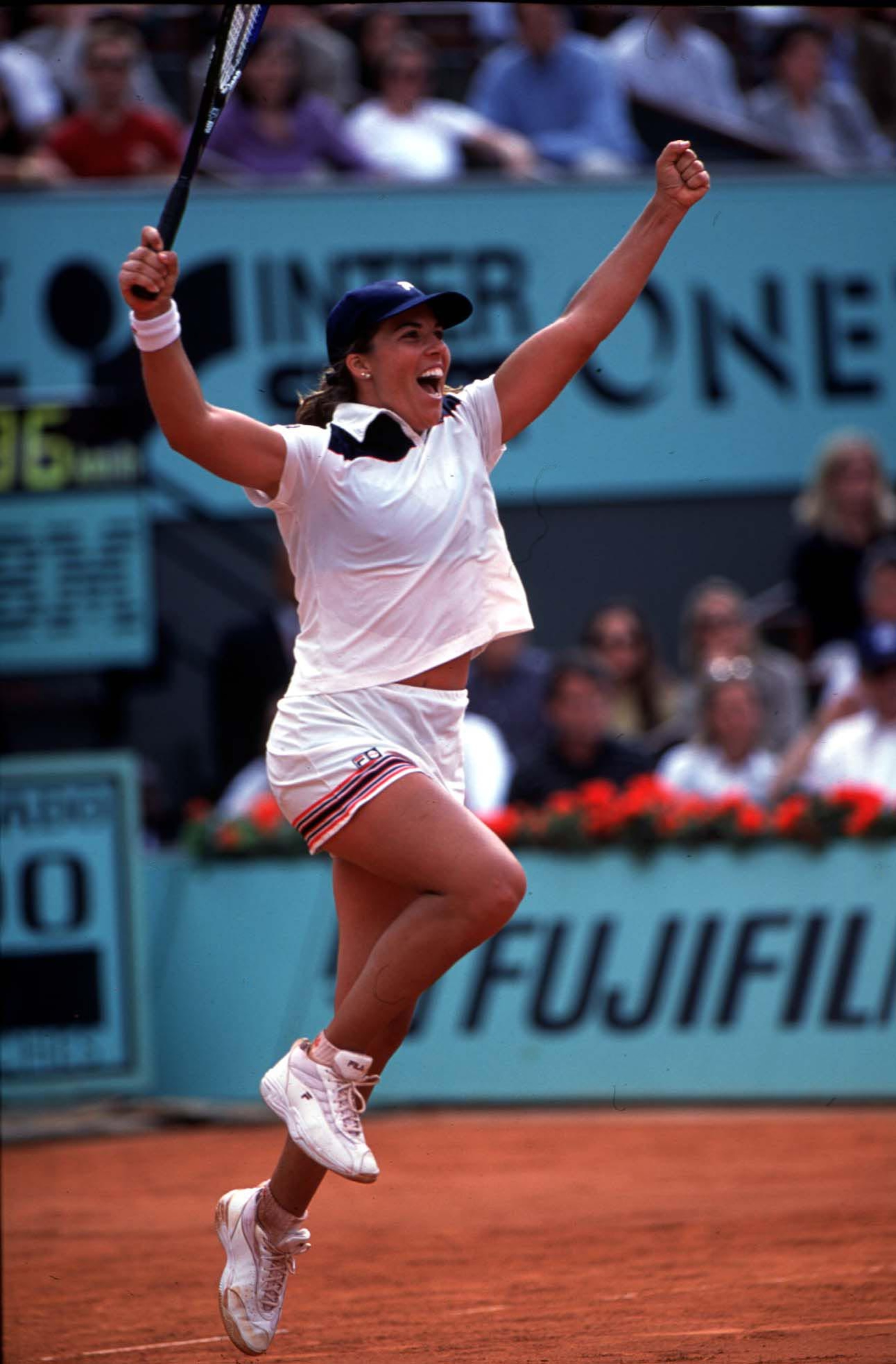 9 Jun 2001: Jennifer Capriati of the USA celebrates after winning the womens final match against Kim Clijsters of Belgium during the French Open Tennis at Roland Garros, Paris, France. Mandatory Credit: Clive Brunskill/ALLSPORT