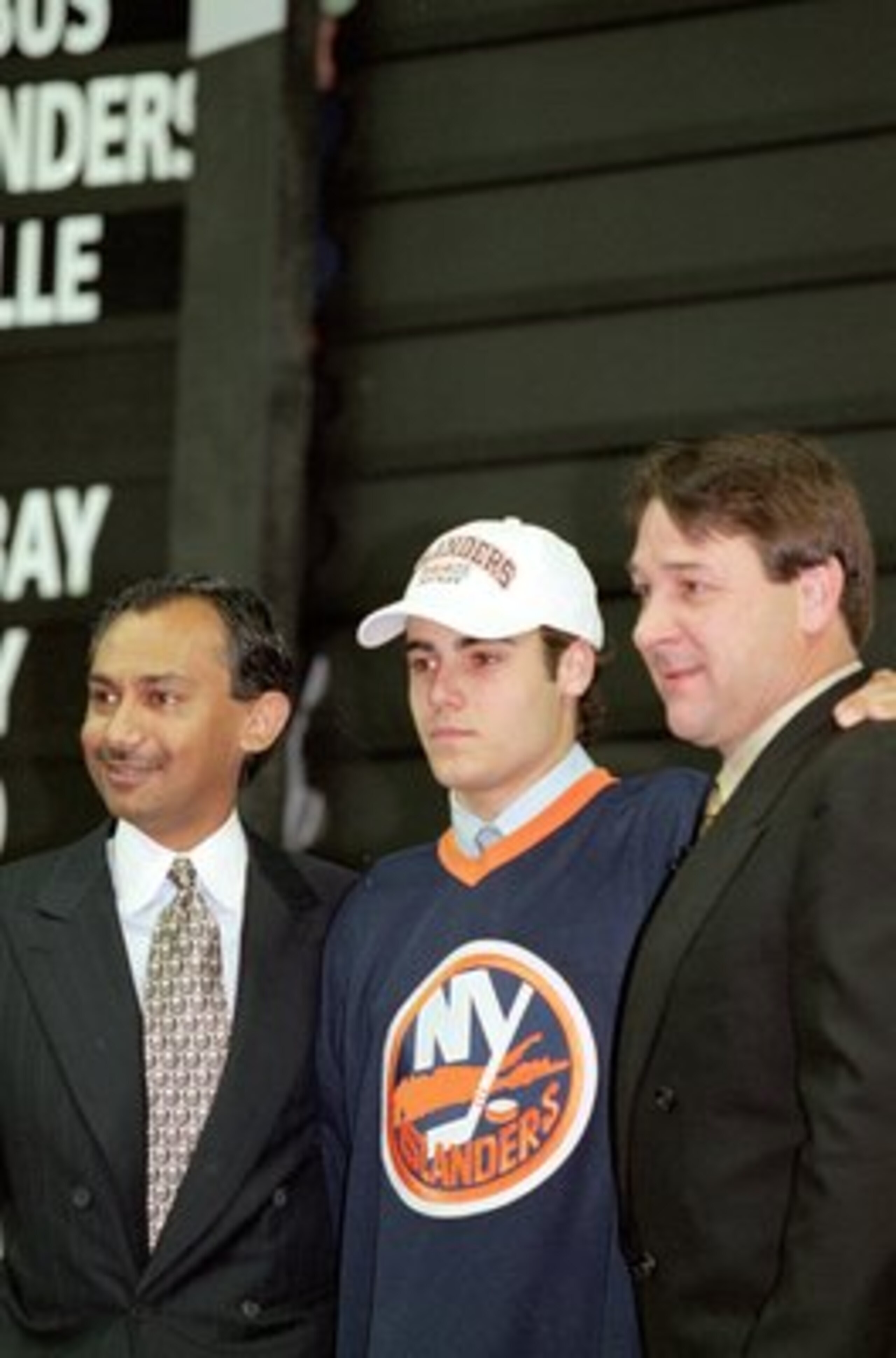 23 Jun 2000: Rick DiPietro of the New York Islanders the first overall draft pick poses during the NHL Draft Pick 2000 in Calgary, Alberta, Canada.Mandatory Credit: Nhan Chu  /Allsport