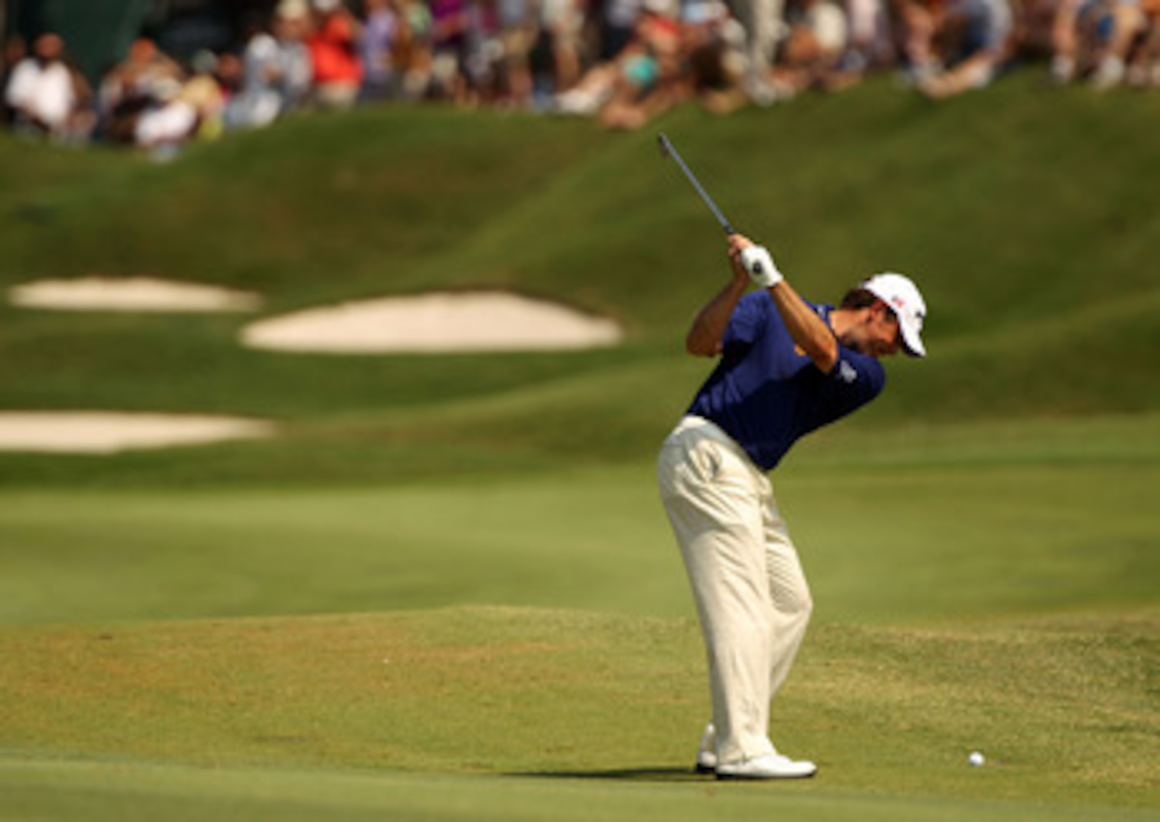 PONTE VEDRA BEACH, FL - MAY 08: Lee Westwood of England plays his second shot on the fifth hole during the third round of THE PLAYERS Championship held at THE PLAYERS Stadium course at TPC Sawgrass on May 8, 2010 in Ponte Vedra Beach, Florida. (Photo by PONTE VEDRA BEACH, FL - MAY 08: Lee Westwood of England plays his second shot on the fifth hole during the third round of THE PLAYERS Championship held at THE PLAYERS Stadium course at TPC Sawgrass on May 8, 2010 in Ponte Vedra Beach, Florida. (Photo by