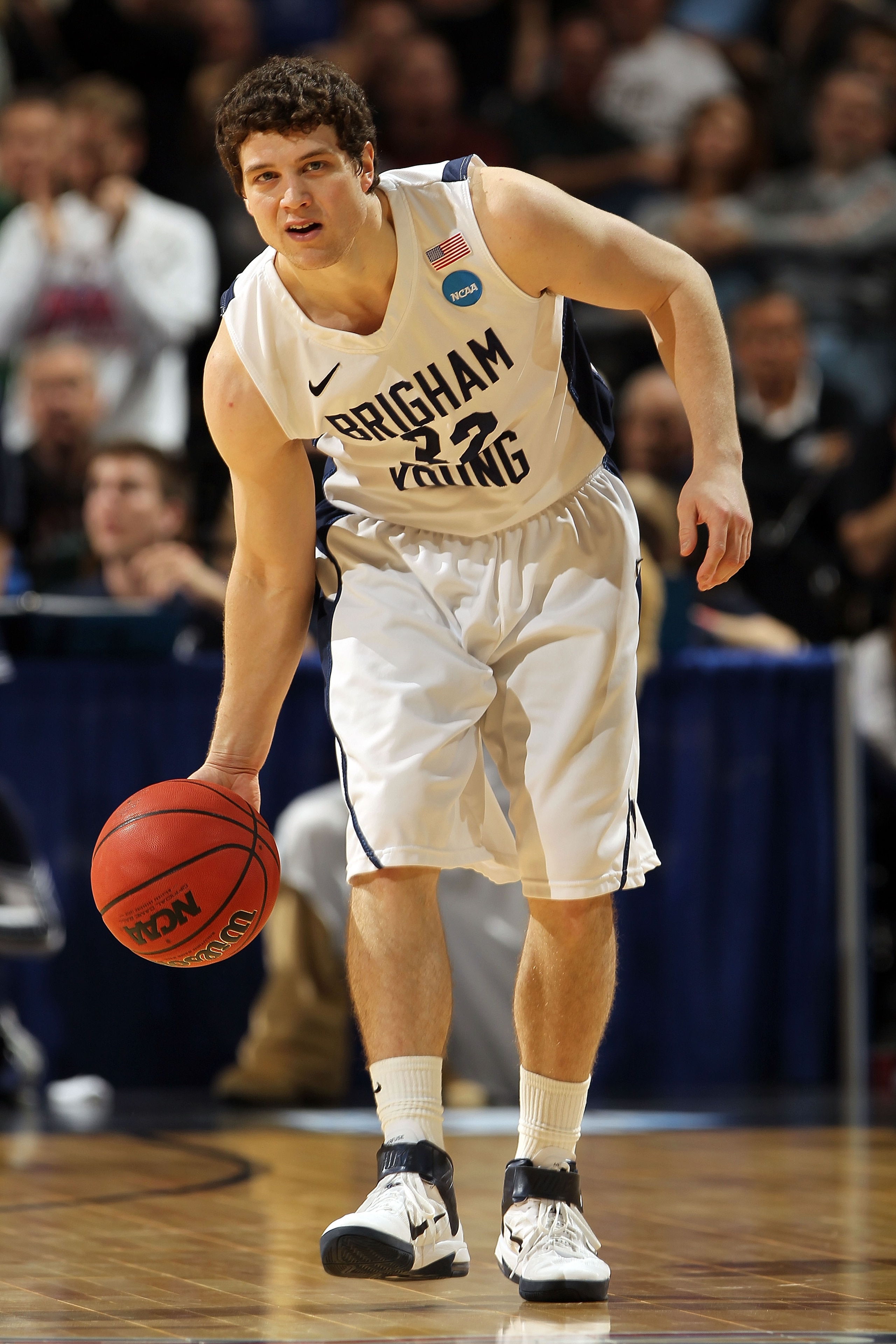 DENVER, CO - MARCH 19:  Jimmer Fredette #32 of the Brigham Young Cougars handles the ball against the Gonzaga Bulldogs during the third round of the 2011 NCAA men's basketball tournament at Pepsi Center on March 19, 2011 in Denver, Colorado.  (Photo by Do