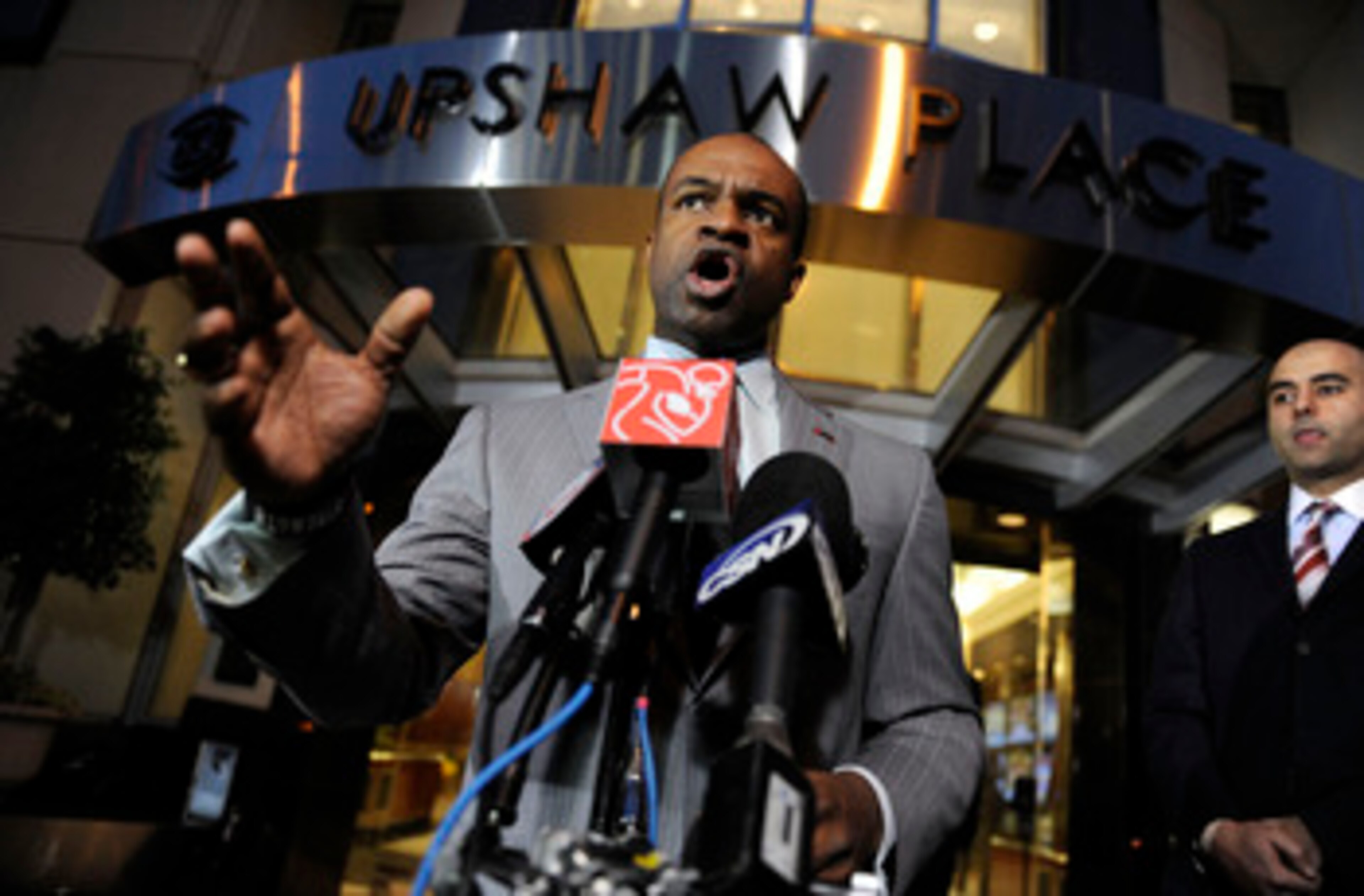 WASHINGTON, DC - MARCH 11:  NFL Players Association executive director DeMaurice Smith addresses reporters after the league and the NFL Players Association failed to reach an agreement in labor talks at the Federal Mediation and Conciliation Service build