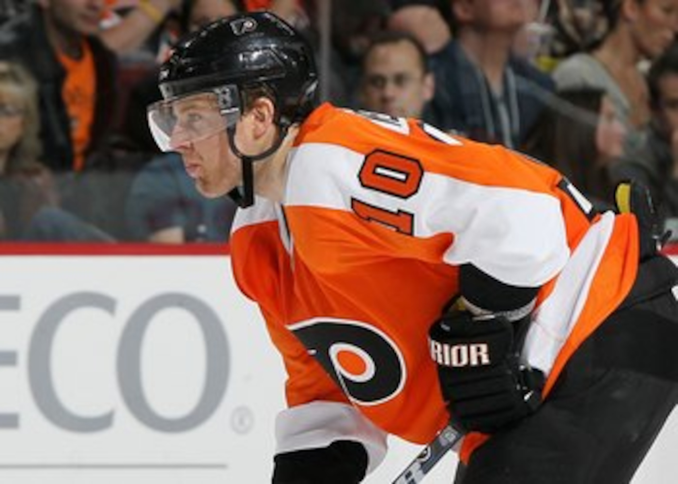 PHILADELPHIA, PA - MARCH 12:  Kris Versteeg #10 of the Philadelphia Flyers skates against the Atlanta Thrashers on March 12, 2011 at Wells Fargo Center in Philadelphia, Pennsylvania.  (Photo by Jim McIsaac/Getty Images)