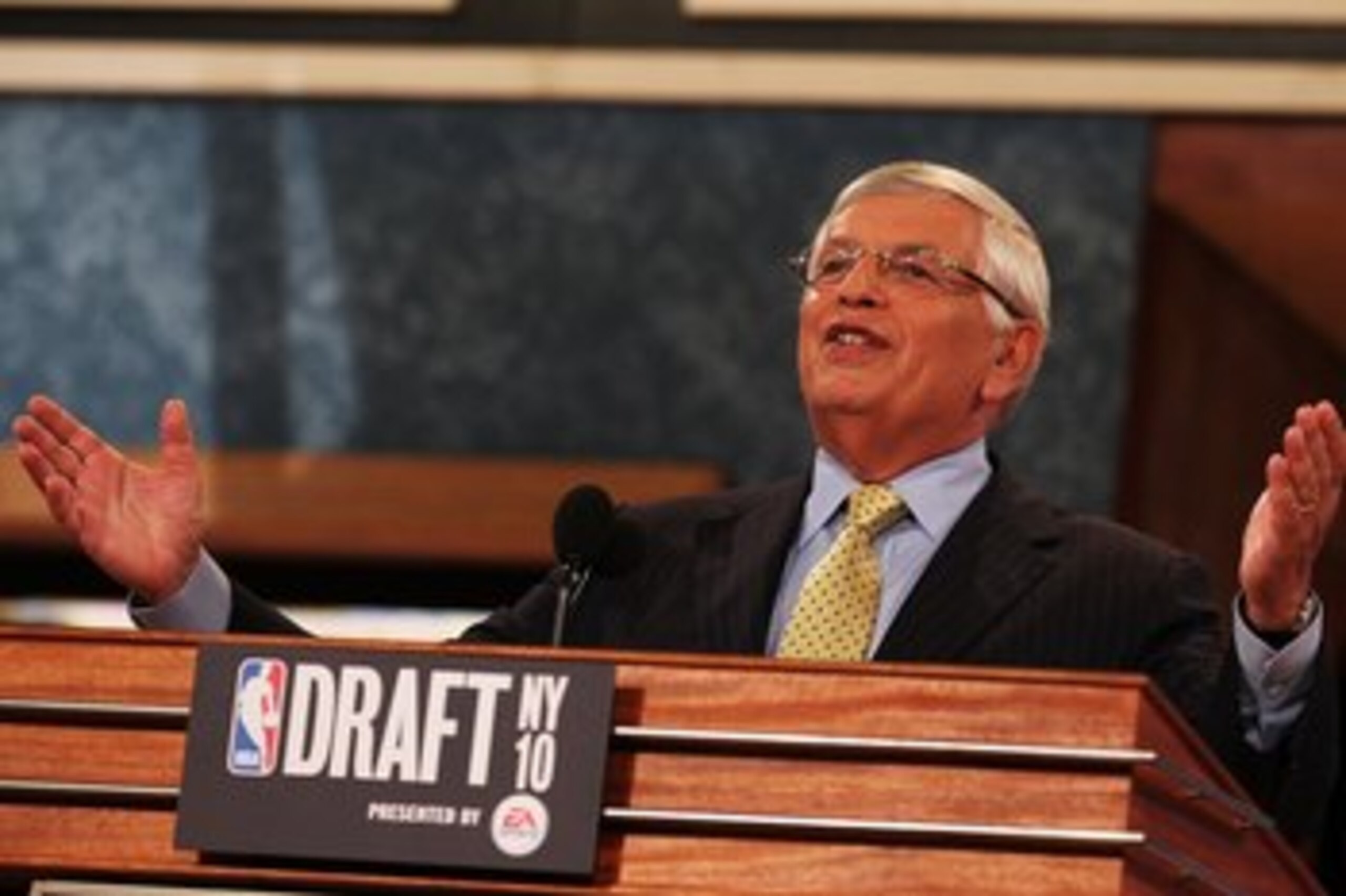 NEW YORK - JUNE 24:  NBA Commisioner David Stern speaks at the NBA Draft at Madison Square Garden on June 24, 2010 in New York, New York.  (Photo by Al Bello/Getty Images)