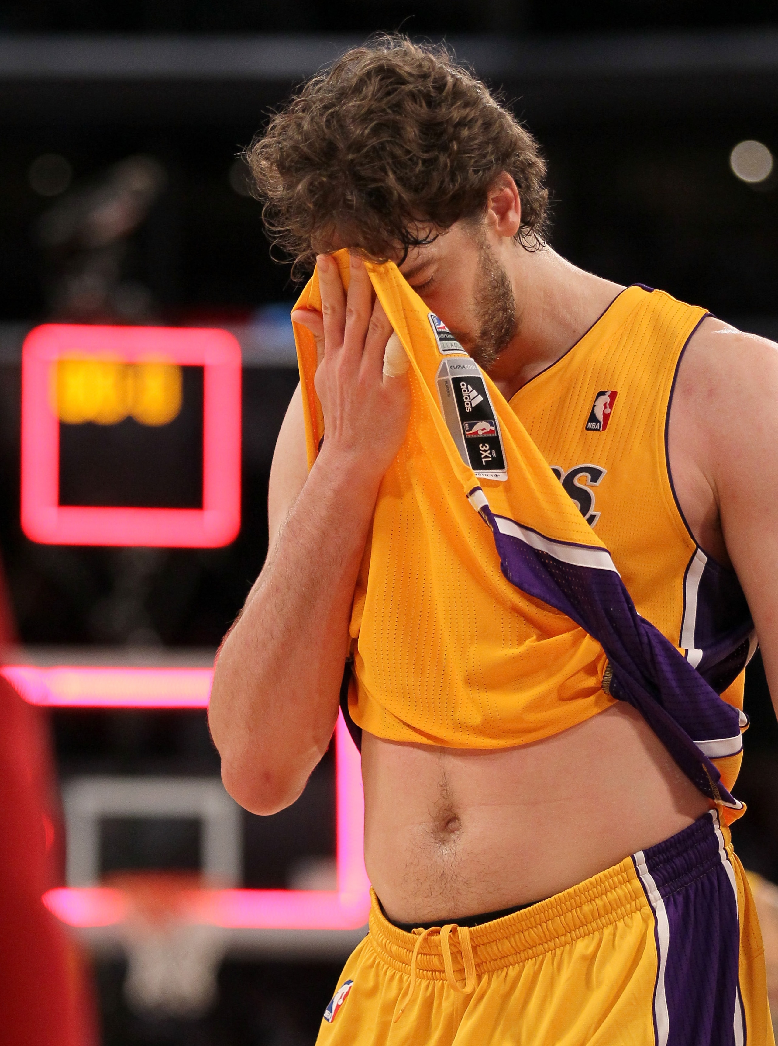 LOS ANGELES, CA - MAY 04:  Pau Gasol #16 of the Los Angeles Lakers walks off the court after the Dallas Mavericks defeated the Lakers 93-81 in Game Two of the Western Conference Semifinals in the 2011 NBA Playoffs at Staples Center on May 4, 2011 in Los A