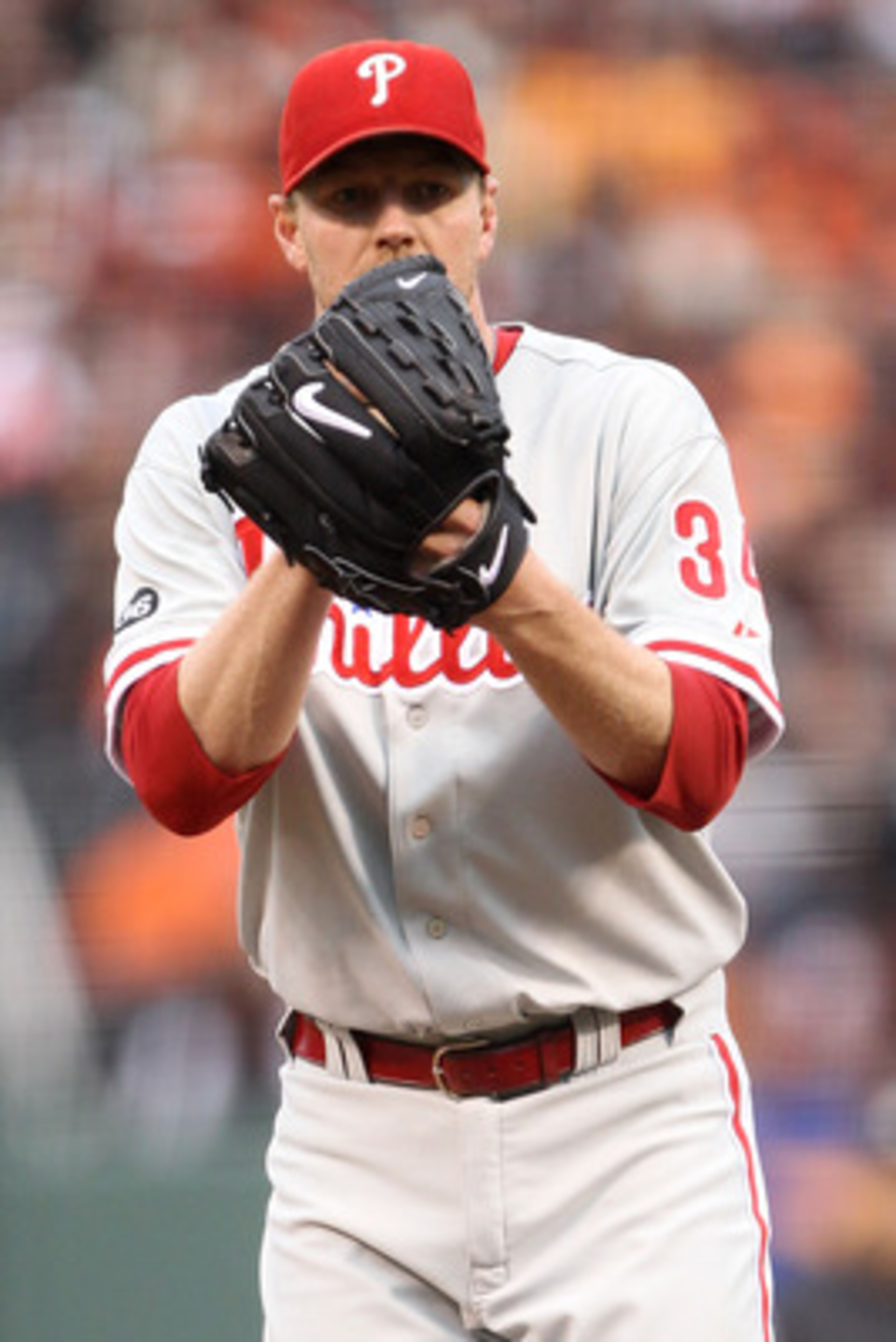 SAN FRANCISCO - OCTOBER 21:  Roy Halladay #34 of the Philadelphia Phillies pitches in the first inning against the San Francisco Giants in Game Five of the NLCS during the 2010 MLB Playoffs at AT&T Park on October 21, 2010 in San Francisco, California.  (