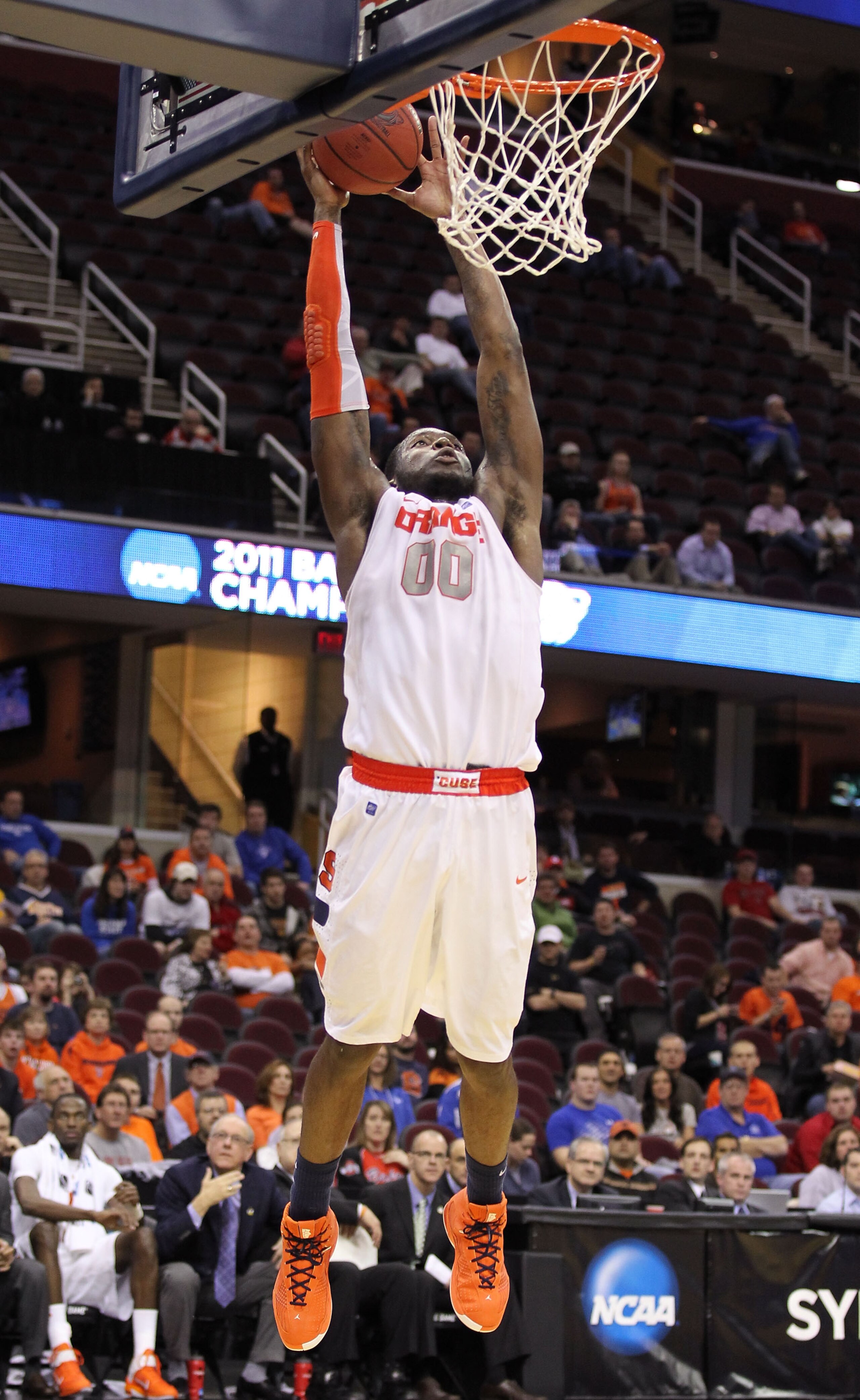 CLEVELAND, OH - MARCH 18: Rick Jackson #00 of the Syracuse Orange goes up for a dunk against the Indiana State Sycamores during the second round of the 2011 NCAA men's basketball tournament at Quicken Loans Arena on March 18, 2011 in Cleveland, Ohio.  (Ph