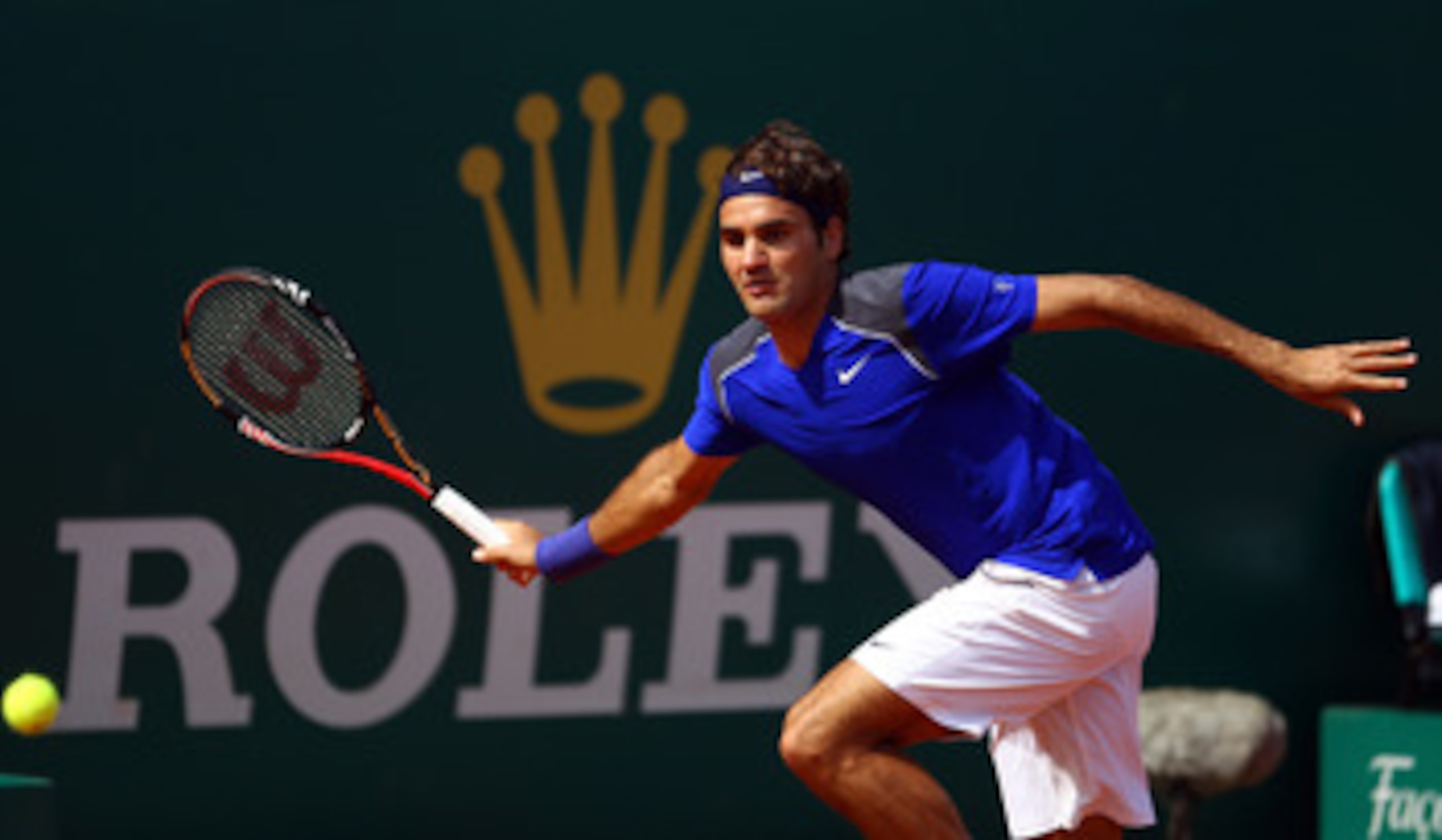 MONACO - APRIL 14: Roger Federer of Switzerland plays a forehand in his match against Marin Cilic of Croatia during Day Five of the ATP Masters Series Tennis at the Monte Carlo Country Club on April 14, 2011 in Monte Carlo, Monaco. (Photo by Julian Finn MONACO - APRIL 14: Roger Federer of Switzerland plays a forehand in his match against Marin Cilic of Croatia during Day Five of the ATP Masters Series Tennis at the Monte Carlo Country Club on April 14, 2011 in Monte Carlo, Monaco. (Photo by Julian Finn