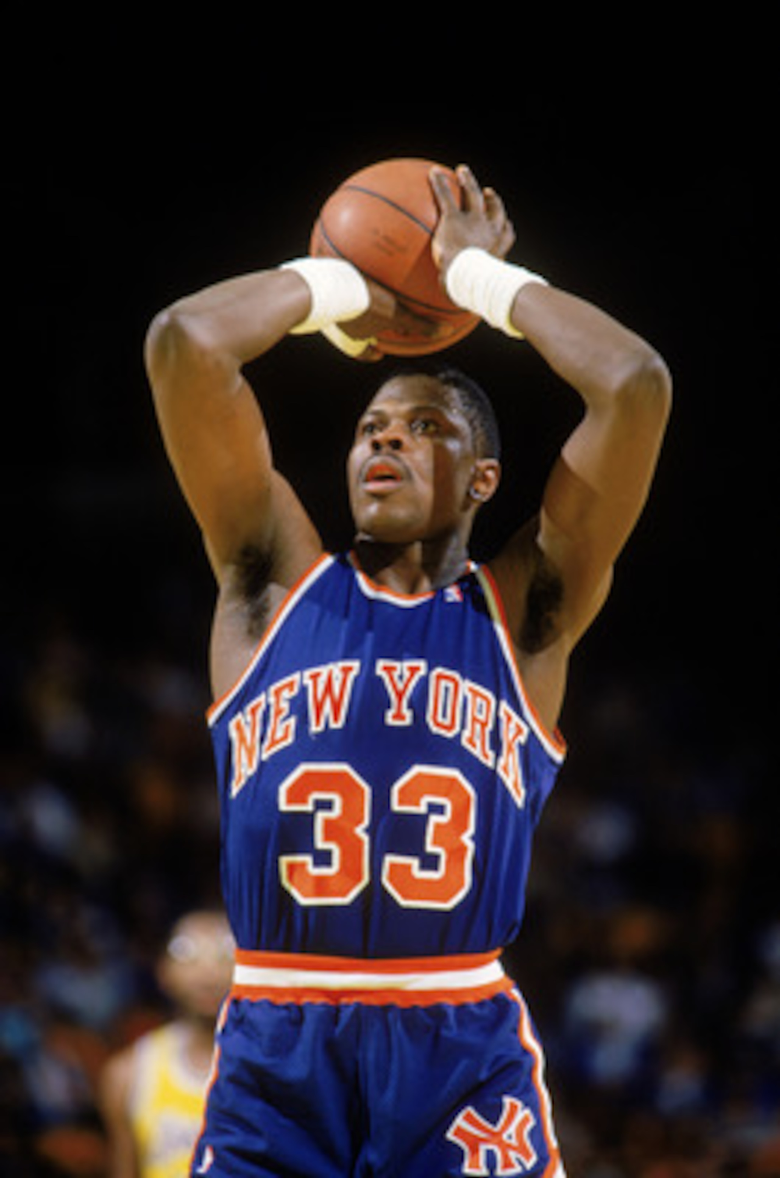 LOS ANGELES - 1987:  Patrick Ewing #33 of the New York Knicks shoots a free throw during an NBA game against the Los Angeles Lakers at the Great Western Forum in Los Angeles, California in 1987.  (Photo by: Mike Powell/Getty Images)