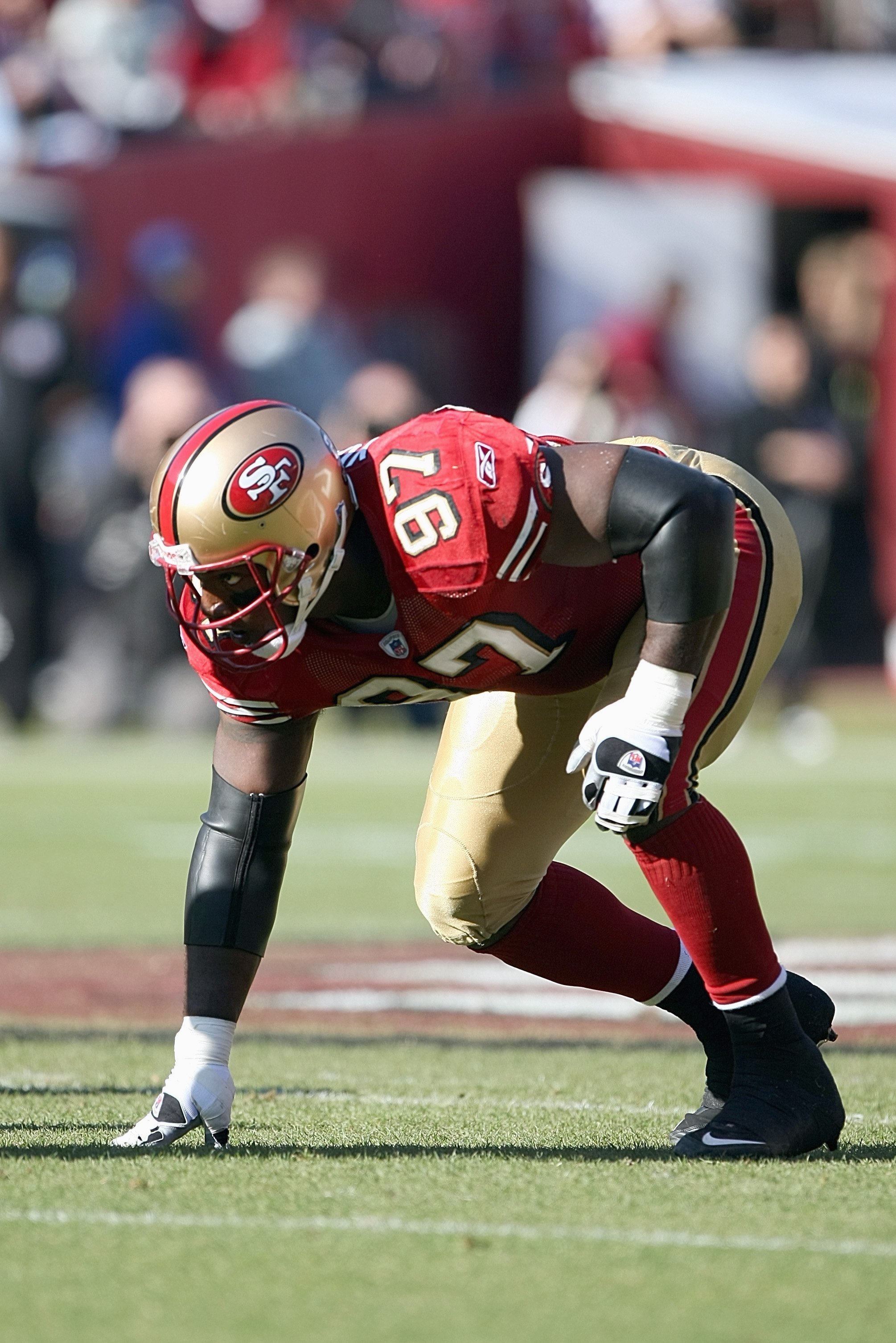 SAN FRANCISCO - DECEMBER 23: Bryant Young #97 of the San Francisco 49ers plays in his last career home game against the Tampa Bay Buccaneers during an NFL game at Monster Park on December 23, 2007 in San Francisco, California. (Photo by Jed Jacobsohn/Gett