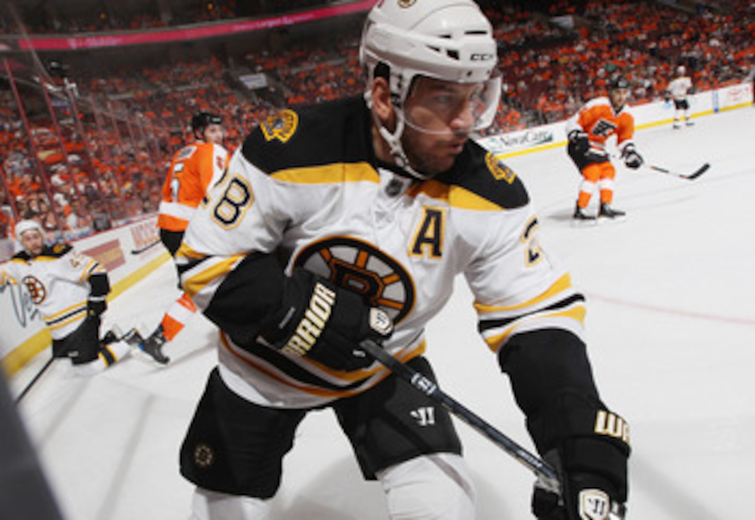 PHILADELPHIA, PA - APRIL 30: Mark Recchi #28 of the Boston Bruins skates against the Philadelphia Flyers in Game One of the Eastern Conference Semifinals during the 2011 NHL Stanley Cup Playoffs at the Wells Fargo Center on April 30, 2011 in Philadelphia,