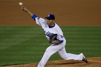 LOS ANGELES, CA - APRIL 14:  Pitcher Hiroki Kuroda #18 of the Los Angeles Dodgers throws a pitch against the St Louis Cardinals on April 14, 2011 at Dodger Stadium in Los Angeles, California.  (Photo by Stephen Dunn/Getty Images)