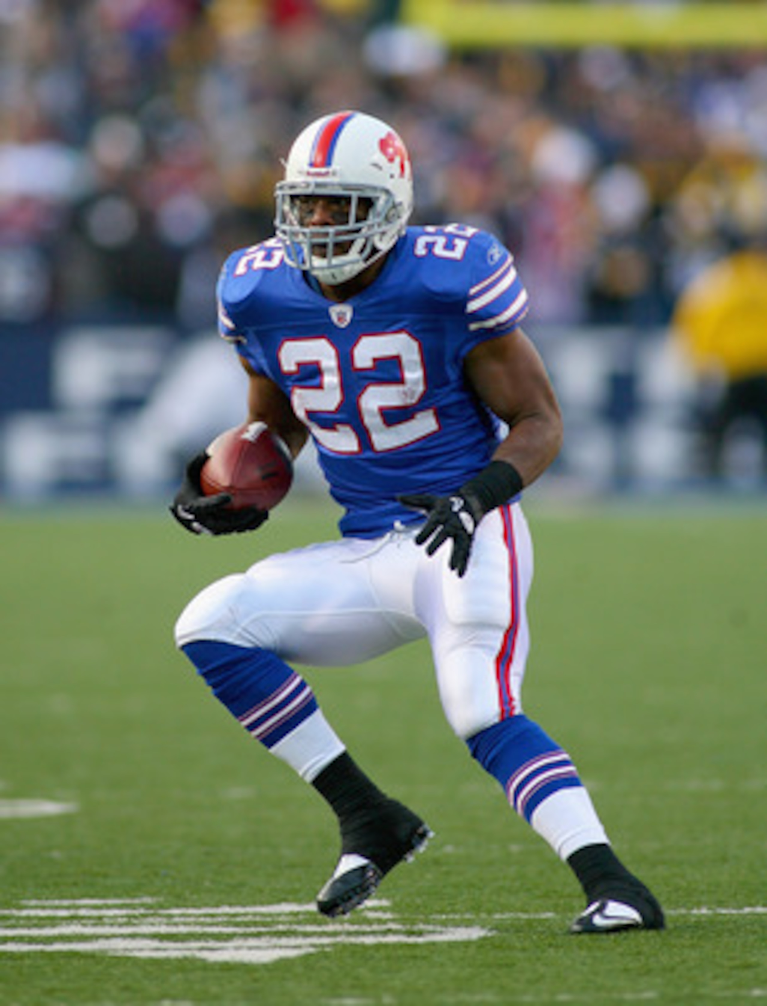 ORCHARD PARK, NY - NOVEMBER 28:  Fred Jackson #22 of the Buffalo Bills runs against the Pittsburgh Steelers at Ralph Wilson Stadium  on November 28, 2010 in Orchard Park, New York. Pittsburgh won 19-16 in overtime.  (Photo by Rick Stewart/Getty Images)