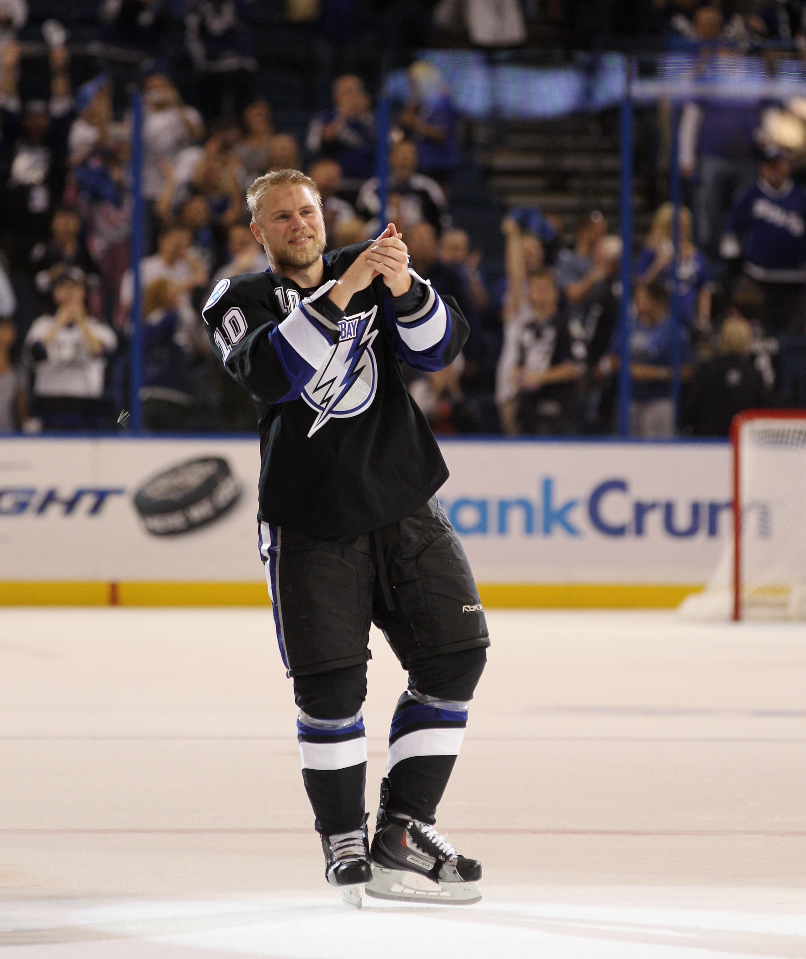 TAMPA, FL - MAY 04:  Sean Bergenheim #10 of the Tampa Bay Lightning salutes the fans following the game against the Washington Capitals in Game Four of the Eastern Conference Semifinals during the 2011 NHL Stanley Cup Playoffs at the St Pete Times Forum o