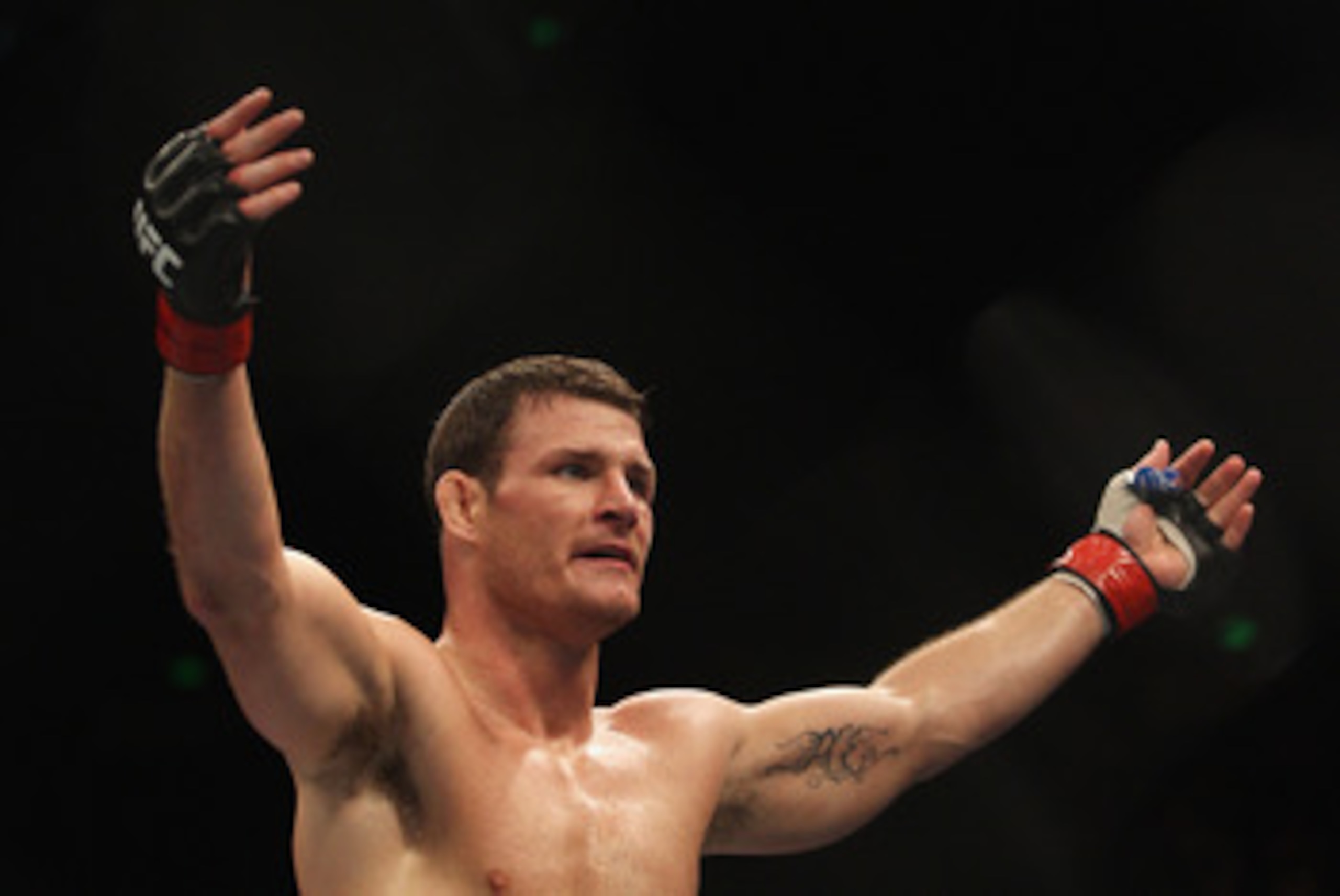 SYDNEY, AUSTRALIA - FEBRUARY 27:  Michael Bisping of Great Britain celebrates his victory over Jorge Rivera of the USA in their middleweight bout part of at UFC 127 at Acer Arena on February 27, 2011 in Sydney, Australia.  (Photo by Mark Kolbe/Getty Image