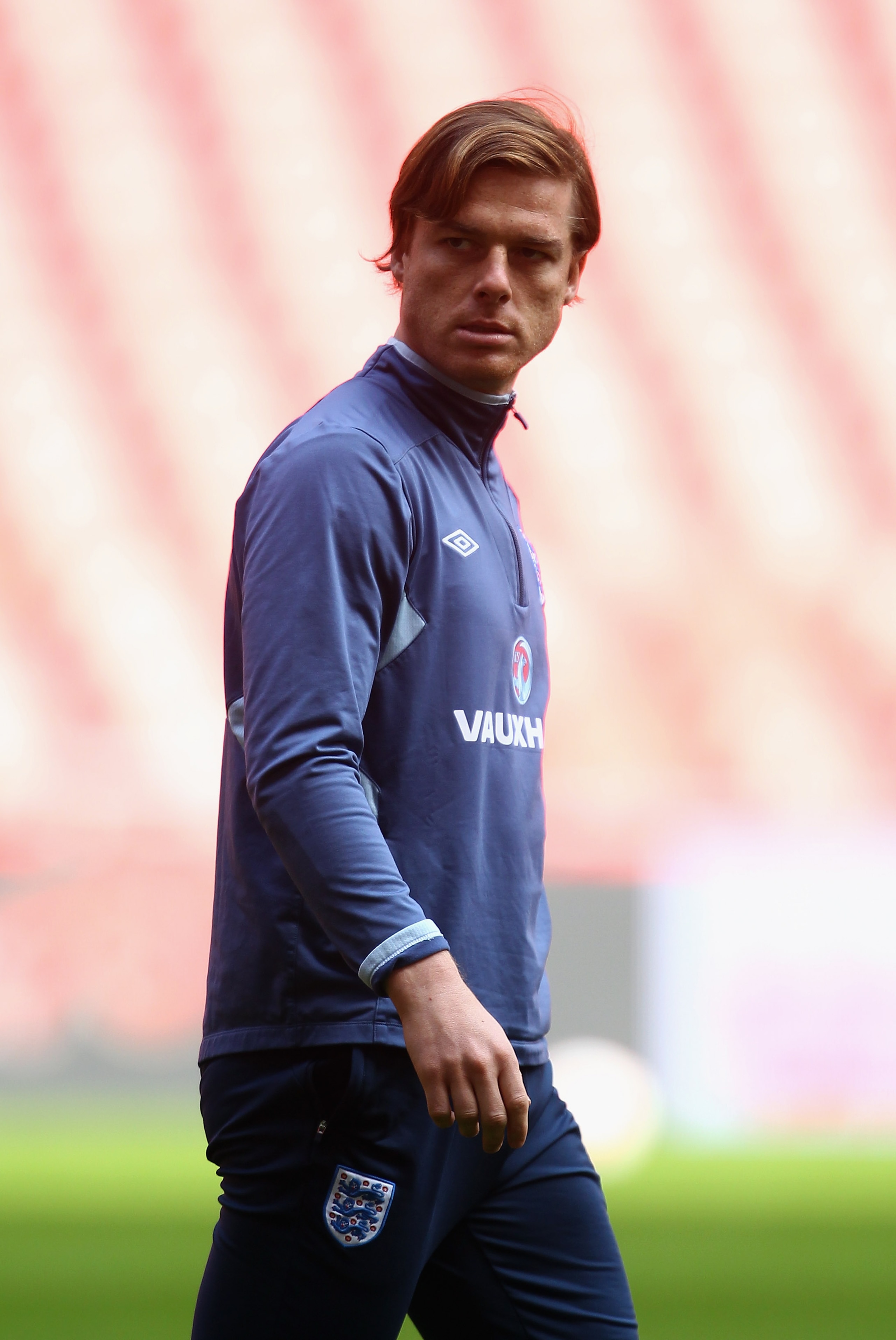 LONDON, ENGLAND - MARCH 28:  Scott Parker of England looks on during the England training session ahead of the International Friendly match against Ghana at Wembley Stadium on March 28, 2011 in London, England.  (Photo by Julian Finney/Getty Images)