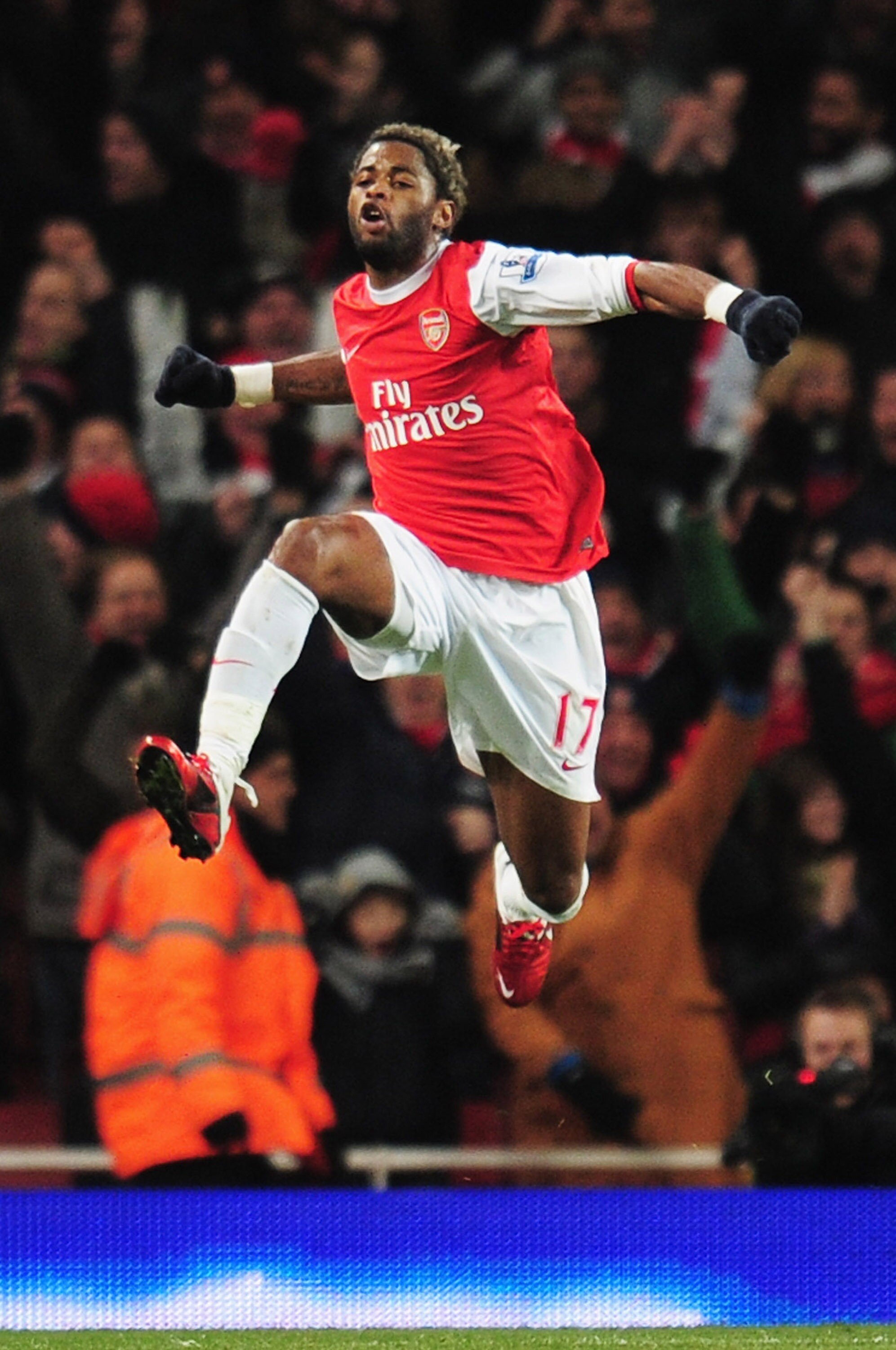 LONDON, ENGLAND - DECEMBER 27:  Alex Song of Arsenal celebrates after scoring the opening goal during the Barclays Premier League match between Arsenal and Chelsea at the Emirates Stadium on December 27, 2010 in London, England.  (Photo by Shaun Botterill