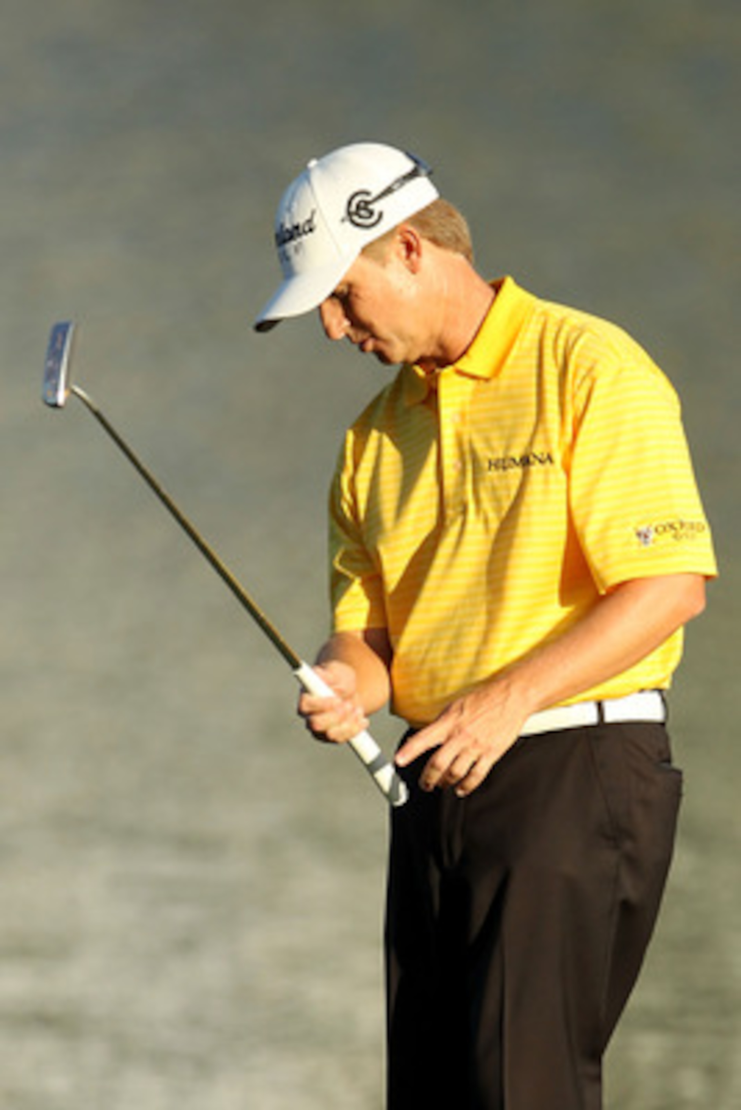 PONTE VEDRA BEACH, FL - MAY 15: David Toms reacts after putting on the 17th hole during the final round of THE PLAYERS Championship held at THE PLAYERS Stadium course at TPC Sawgrass on May 15, 2011 in Ponte Vedra Beach, Florida. (Photo by Mike Ehrmann/ PONTE VEDRA BEACH, FL - MAY 15: David Toms reacts after putting on the 17th hole during the final round of THE PLAYERS Championship held at THE PLAYERS Stadium course at TPC Sawgrass on May 15, 2011 in Ponte Vedra Beach, Florida. (Photo by Mike Ehrmann/