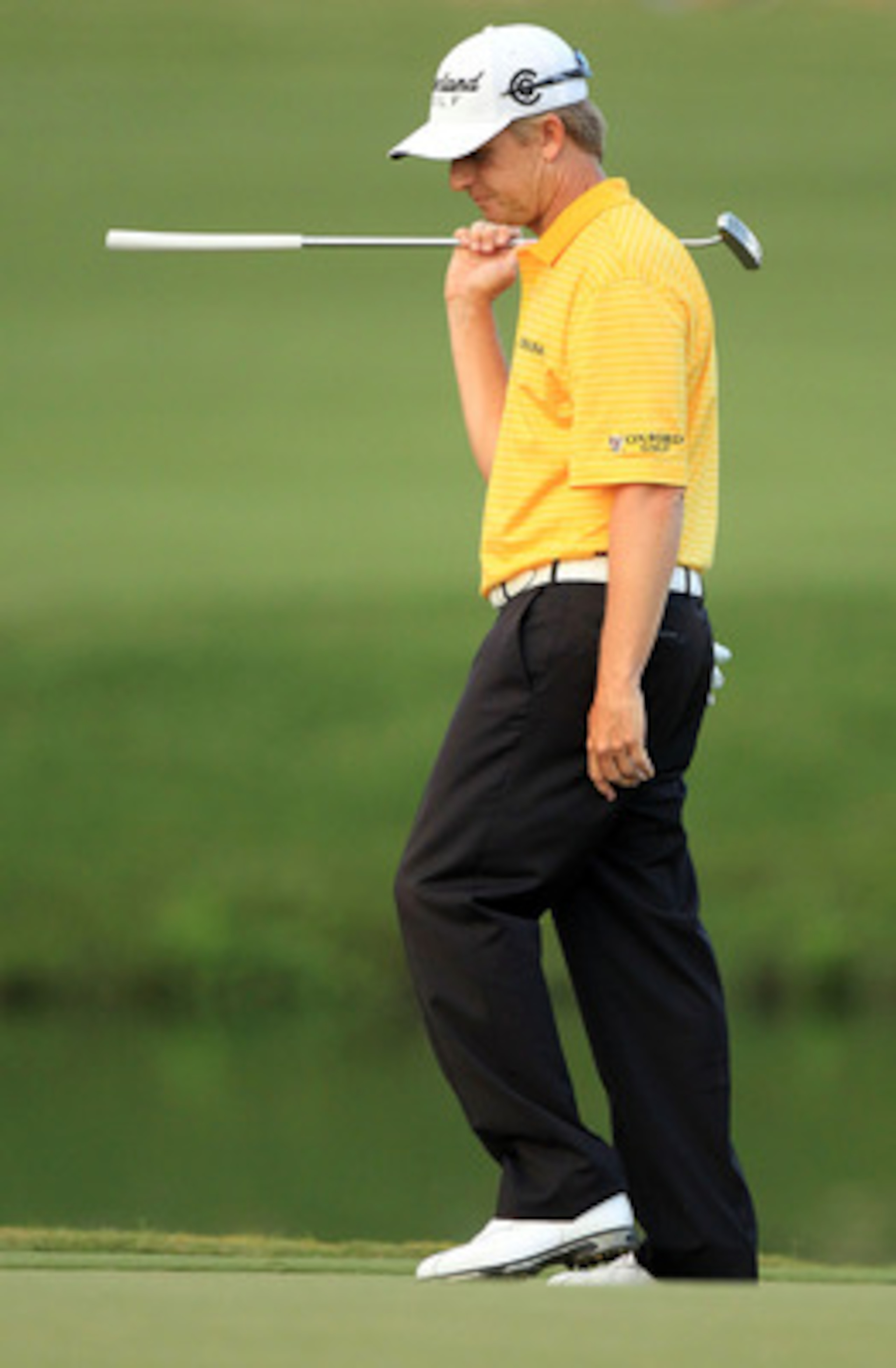 PONTE VEDRA BEACH, FL - MAY 15: David Toms reacts after missing a par putt on the first playoff hole during the final round of THE PLAYERS Championship held at THE PLAYERS Stadium course at TPC Sawgrass on May 15, 2011 in Ponte Vedra Beach, Florida. (Ph PONTE VEDRA BEACH, FL - MAY 15: David Toms reacts after missing a par putt on the first playoff hole during the final round of THE PLAYERS Championship held at THE PLAYERS Stadium course at TPC Sawgrass on May 15, 2011 in Ponte Vedra Beach, Florida. (Ph