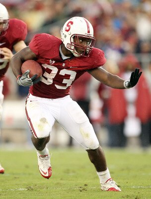 PALO ALTO, CA - OCTOBER 23:  Stepfan Taylor #33 of the Stanford Cardinal runs the ball against the Washington State Cougars at Stanford Stadium on October 23, 2010 in Palo Alto, California.  (Photo by Ezra Shaw/Getty Images)