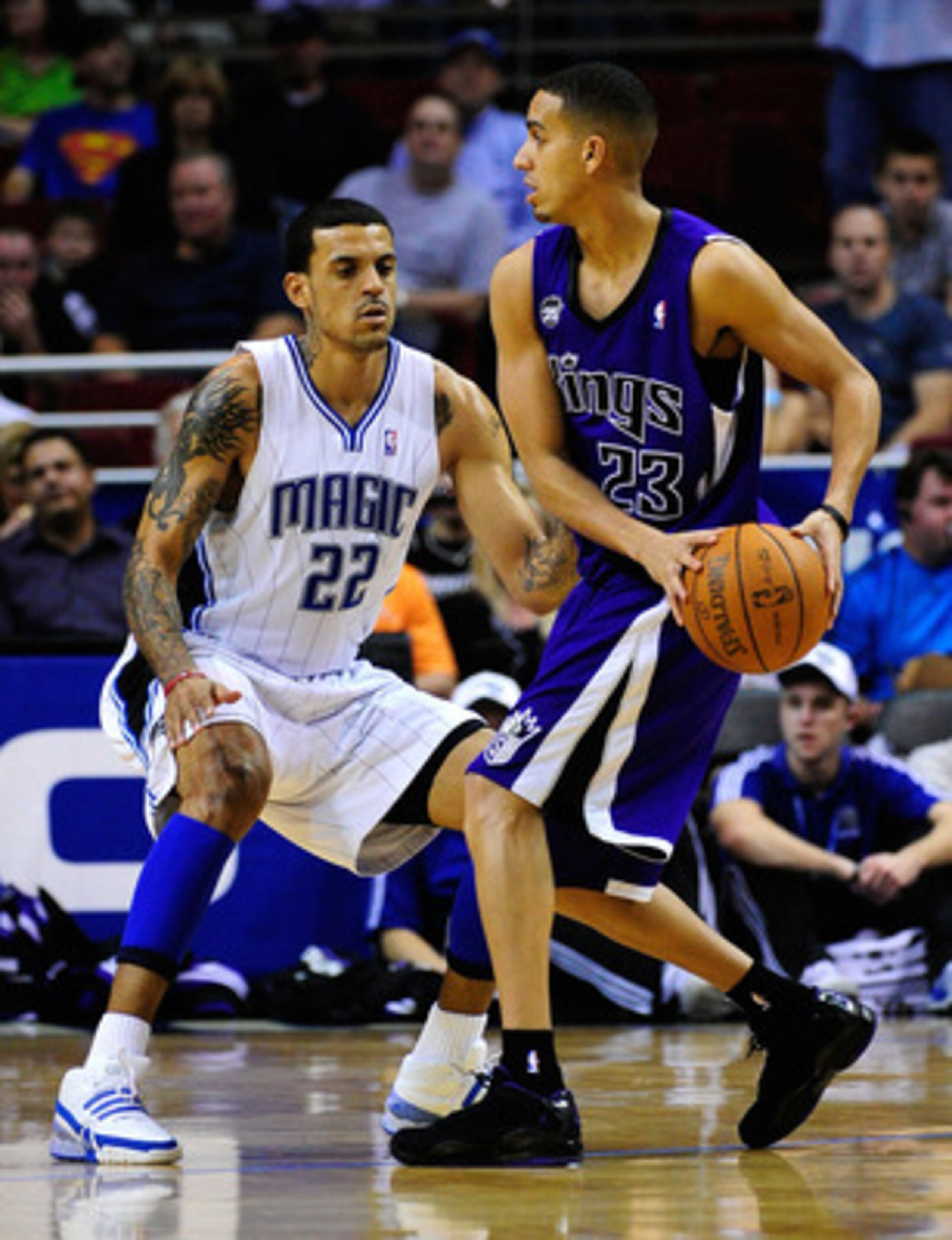 ORLANDO, FL - JANUARY 22: Kevin Martin #23 of the Sacramento Kings is guarded by Matt Barnes #22 of the Orlando Magic during the game at Amway Arena on January 22, 2010 in Orlando, Florida. NOTE TO USER: User expressly acknowledges and agrees that, by do ORLANDO, FL - JANUARY 22: Kevin Martin #23 of the Sacramento Kings is guarded by Matt Barnes #22 of the Orlando Magic during the game at Amway Arena on January 22, 2010 in Orlando, Florida. NOTE TO USER: User expressly acknowledges and agrees that, by do