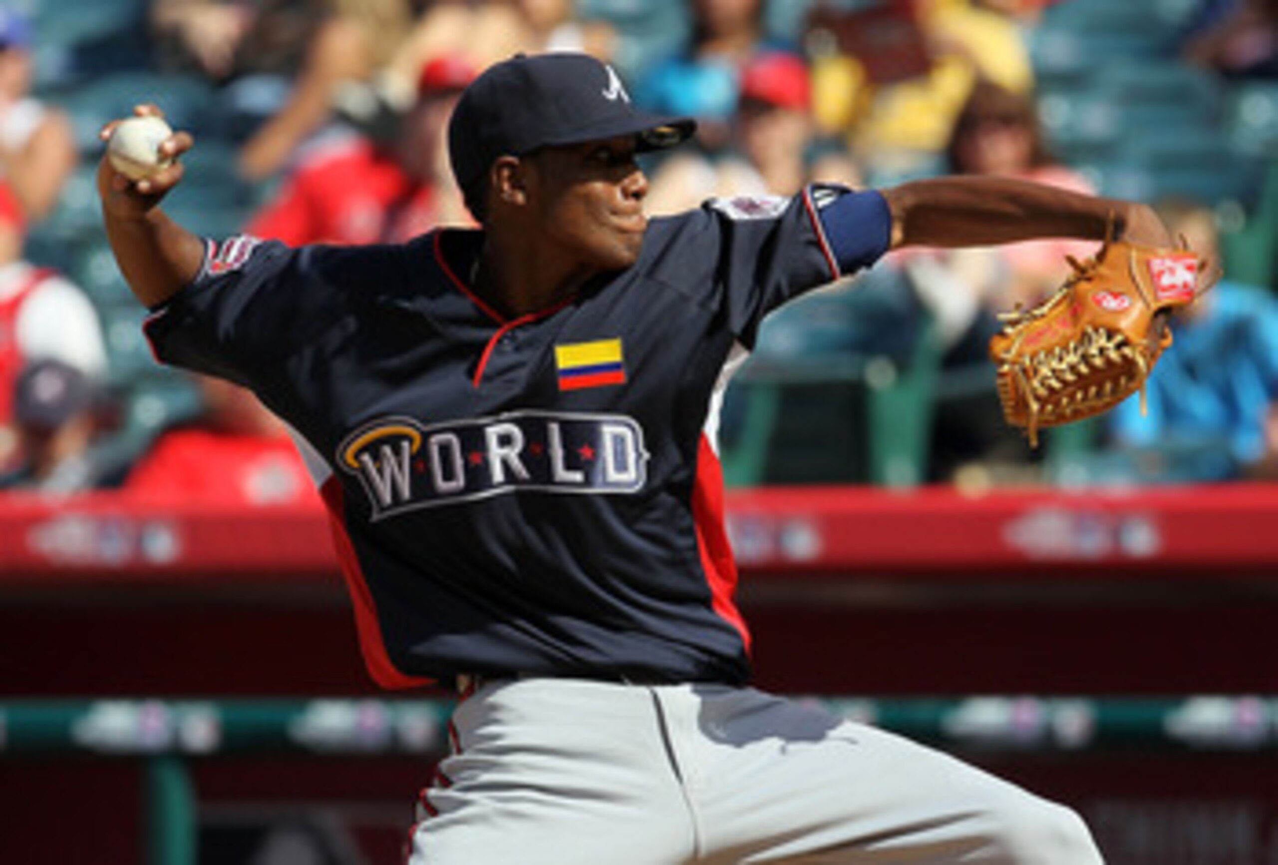 ANAHEIM, CA - JULY 11:  World Futures All-Star Julio Tehaeran #39 of the Atlanta Braves throws a pitch during the 2010 XM All-Star Futures Game at Angel Stadium of Anaheim on July 11, 2010 in Anaheim, California.  (Photo by Stephen Dunn/Getty Images)