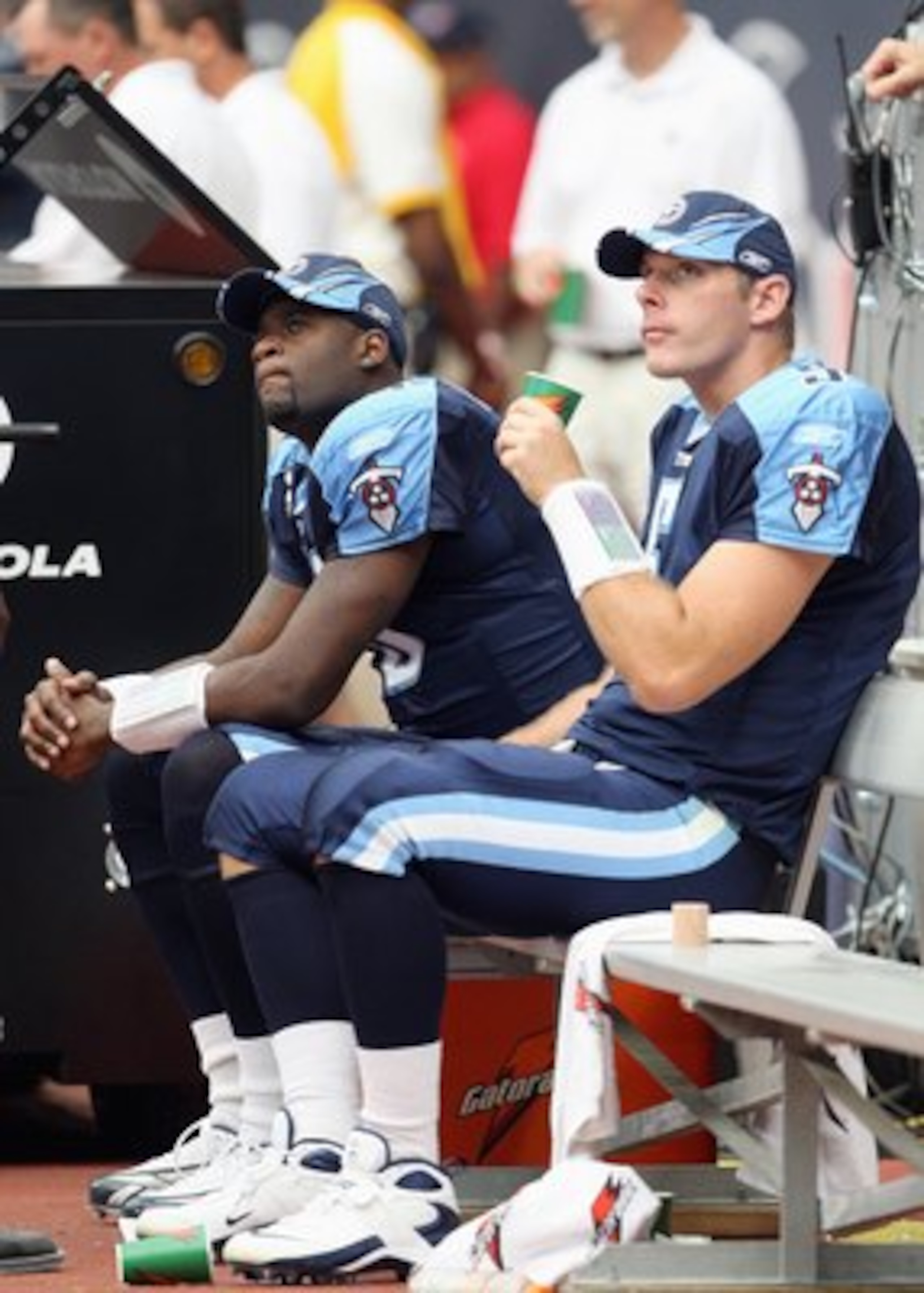 HOUSTON - OCTOBER 21: Vince Young #10 and Kerry Collins #5 of the Tennessee Titans look on from the sidelines during the game against the Houston Texans at Reliant Stadium October 21, 2007 in Houston, Texas. (Photo by Jamie Squire/Getty Images)