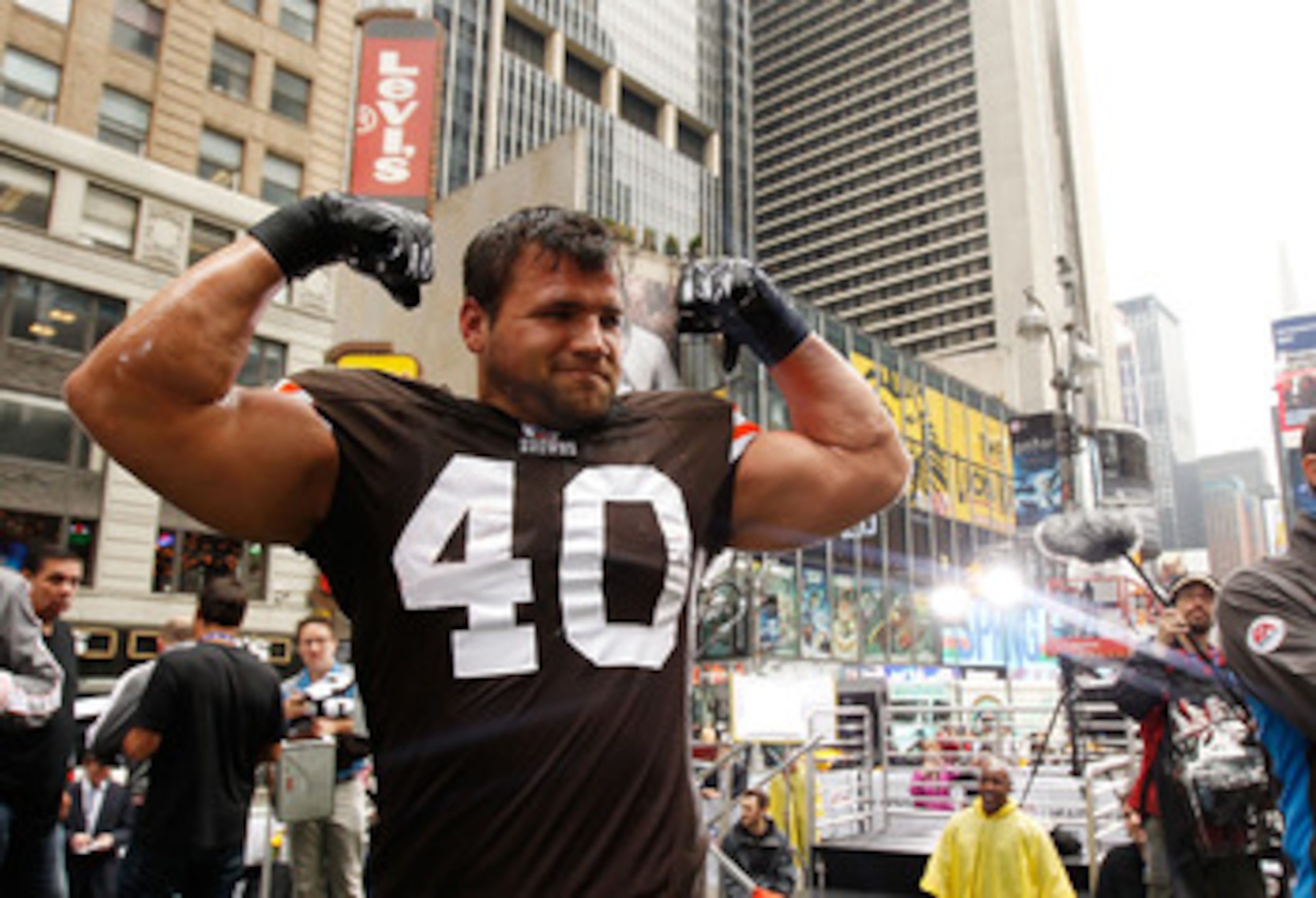NEW YORK - APRIL 28:  Peyton Hillis #40 of the Cleveland Browns participates in a photo shoot for the cover of EA Sports Madden NFL 12 on April 28, 2011 in Time Square, New York City  (Photo by Mike Stobe/Getty Images for EA)