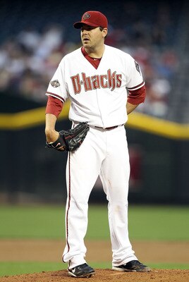 PHOENIX, AZ - MAY 03:  Starting pitcher Joe Saunders #34 of the Arizona Diamondbacks pitches against the Colorado Rockies during the Major League Baseball game at Chase Field on May 3, 2011 in Phoenix, Arizona.  The Diamondbacks defeated the Rockies 4-3.