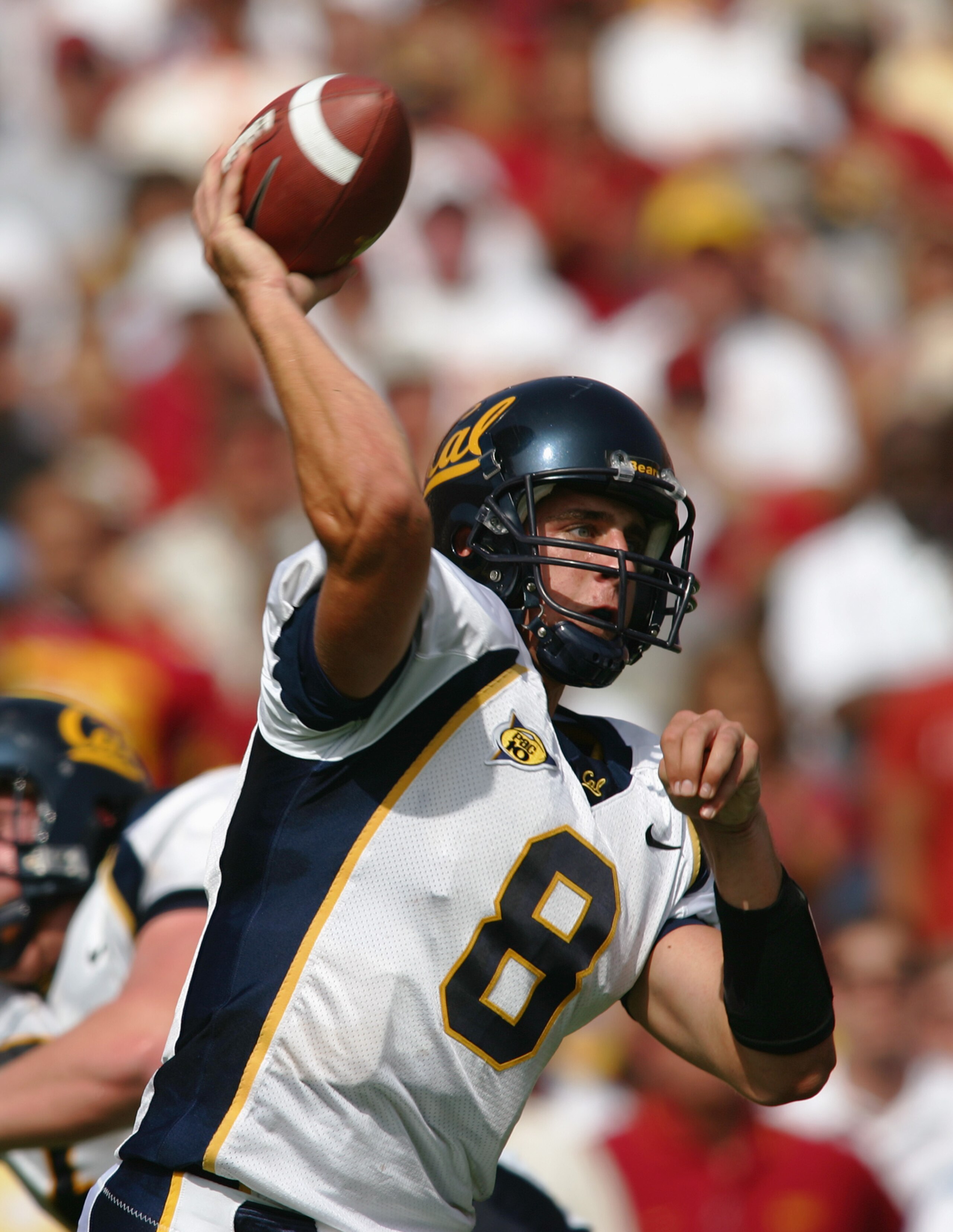 LOS ANGELES - OCTOBER 9:  Aaron Rodgers #8 of the California Golden Bears passes during the game against the USC Trojans on October 9, 2004 at Los Angeles Memorial Coliseum in Los Angeles, California.  The Trojans defeated the Golden Bears 23-17. (Photo b
