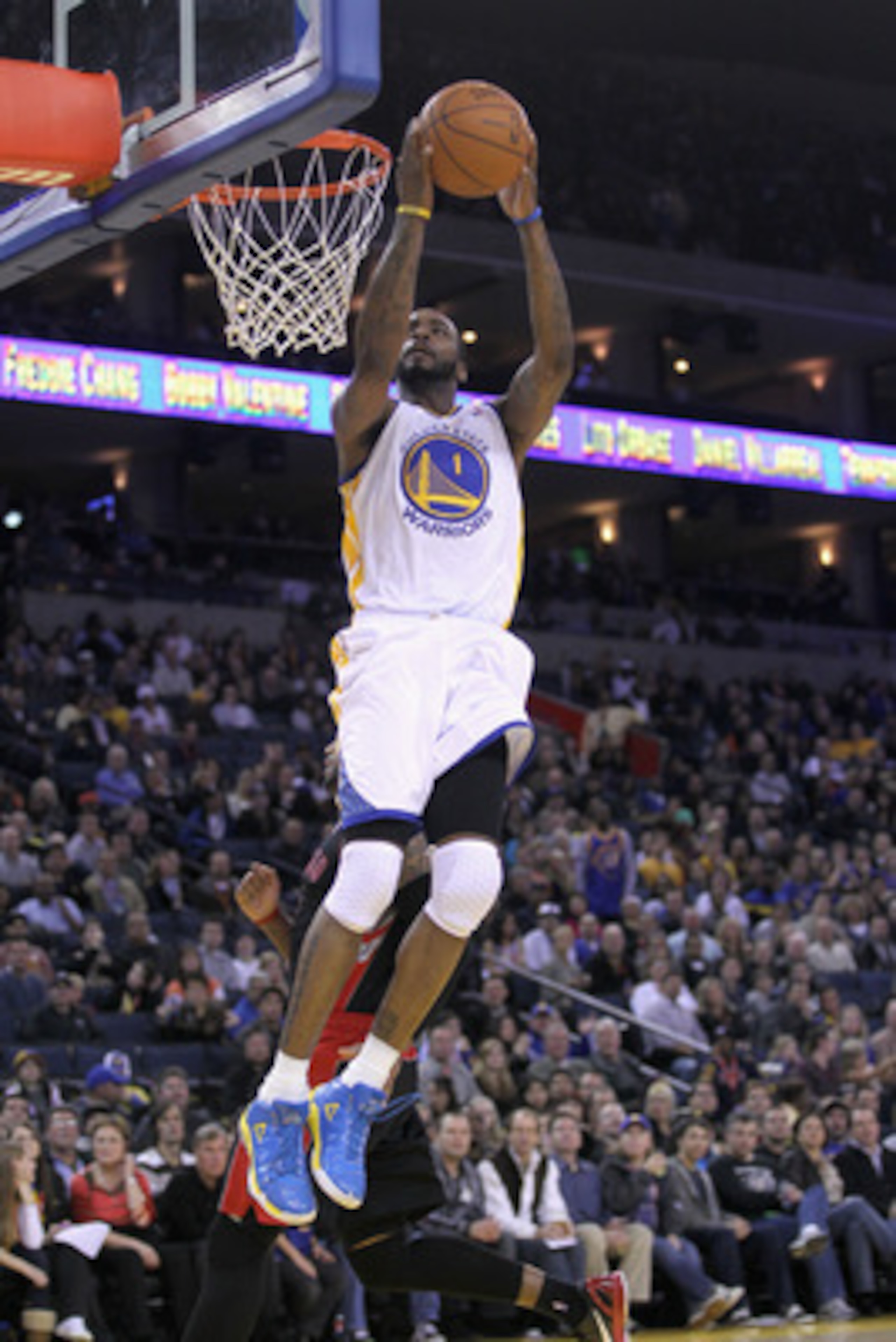 OAKLAND, CA - MARCH 25:  Dorell Wright #1 of the Golden State Warriors in action against the Toronto Raptors at Oracle Arena on March 25, 2011 in Oakland, California. NOTE TO USER: User expressly acknowledges and agrees that, by downloading and or using t