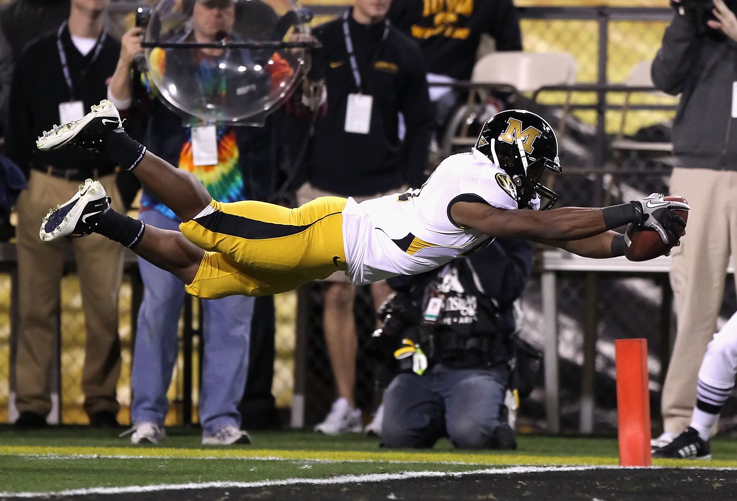 Indians cross country program wins five of eight races at annual Jackson  Invitational — The Cash-Book Journal, image size:3000x2040