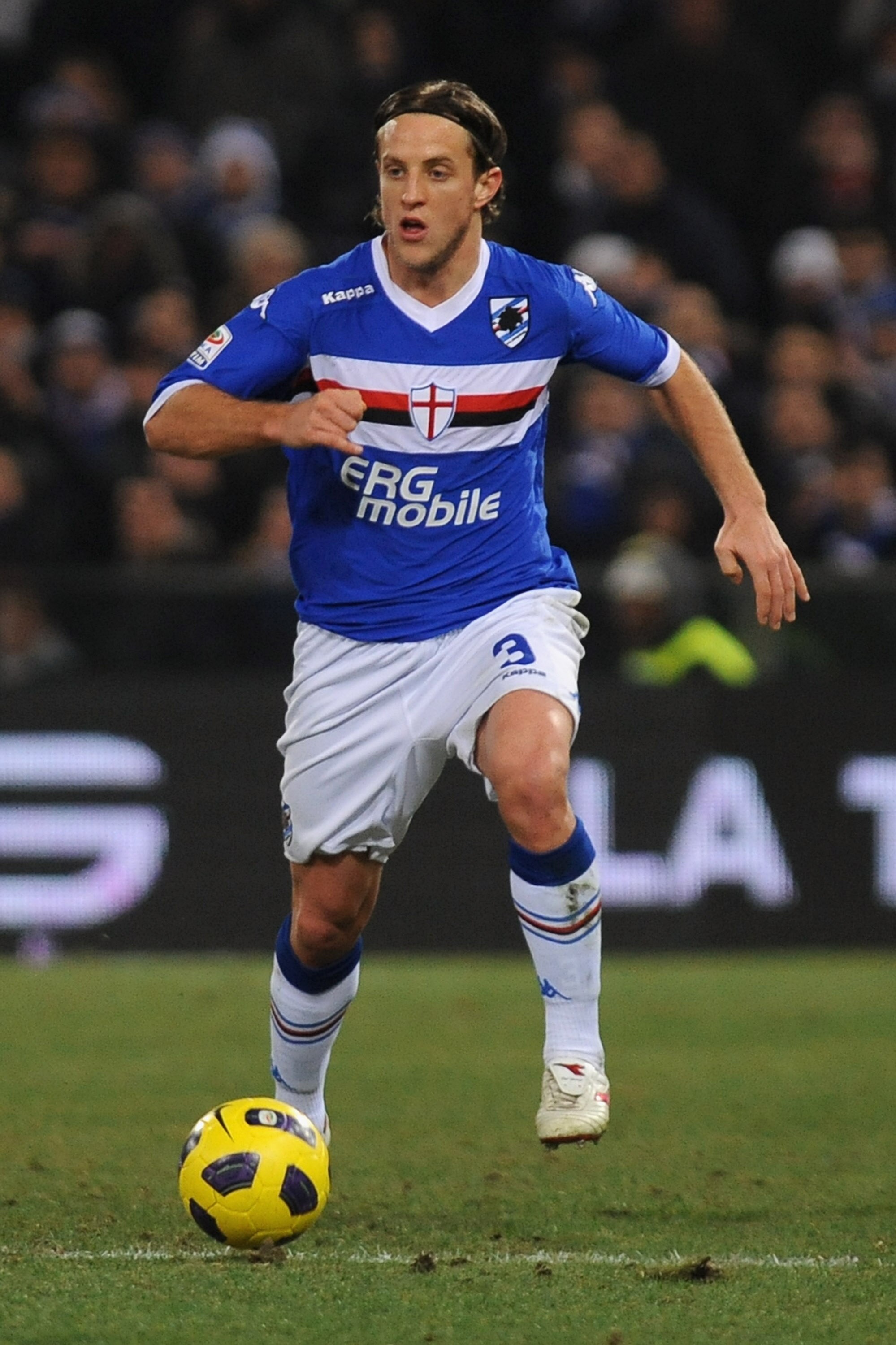 GENOA, ITALY - FEBRUARY 02:  Reto Ziegler of UC Sampdoria in action during the Serie A match between UC Sampdoria and Cagliari Calcio at Stadio Luigi Ferraris on February 2, 2011 in Genoa, Italy.  (Photo by Valerio Pennicino/Getty Images)