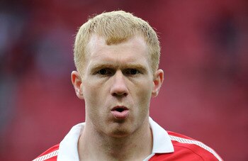 MANCHESTER, ENGLAND - MAY 04:   Paul Scholes of Manchester United lines up prior to the UEFA Champions League Semi Final second leg match between Manchester United and Schalke at Old Trafford on May 4, 2011 in Manchester, England.  (Photo by Michael Regan