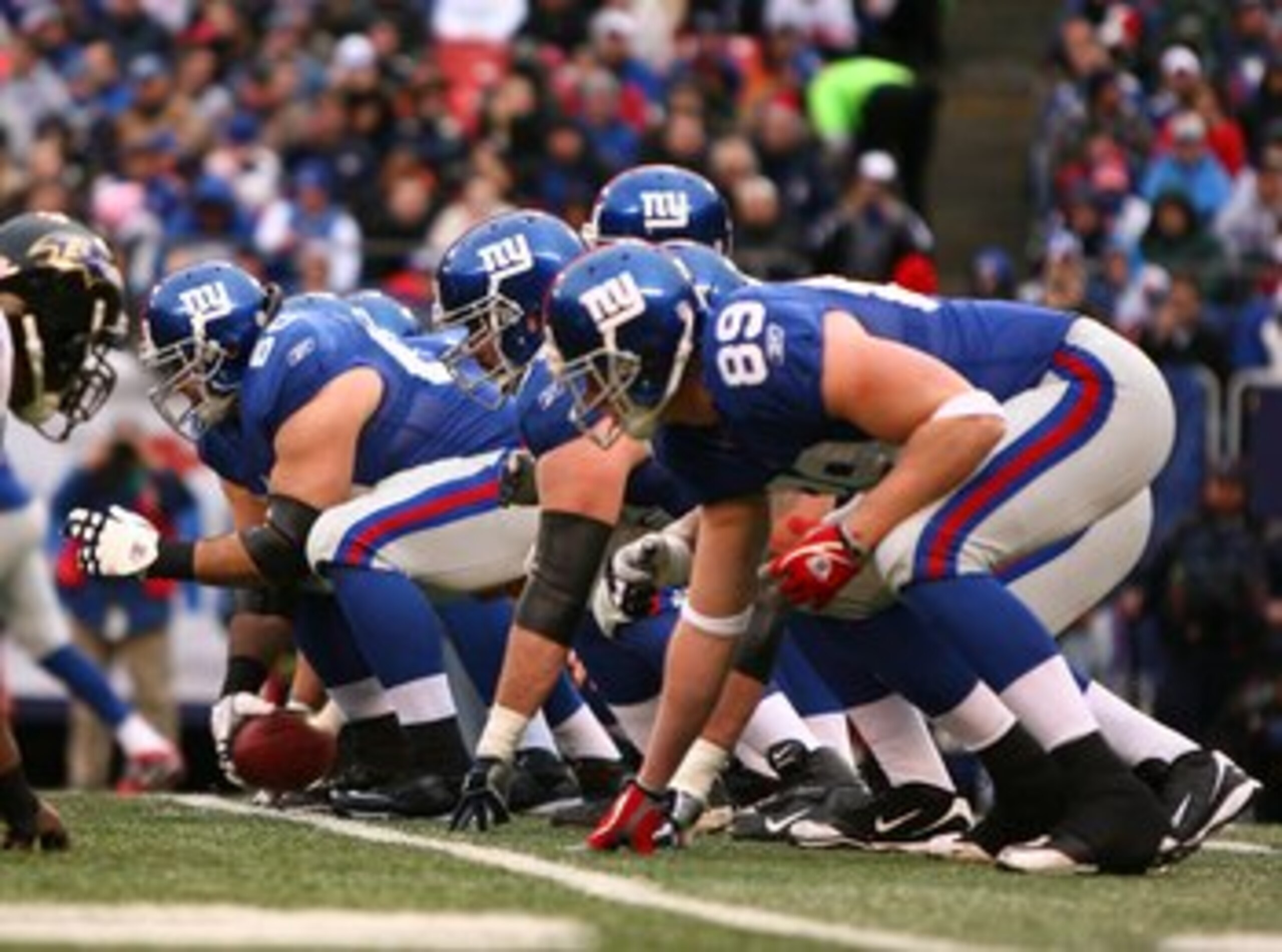 EAST RUTHERFORD, NJ - NOVEMBER 16:  A view of the offensive line of the New York Giants against the Baltimore Ravens during their game on November 16, 2008 at Giants Stadium in East Rutherford, New Jersey.  (Photo by Al Bello/Getty Images)