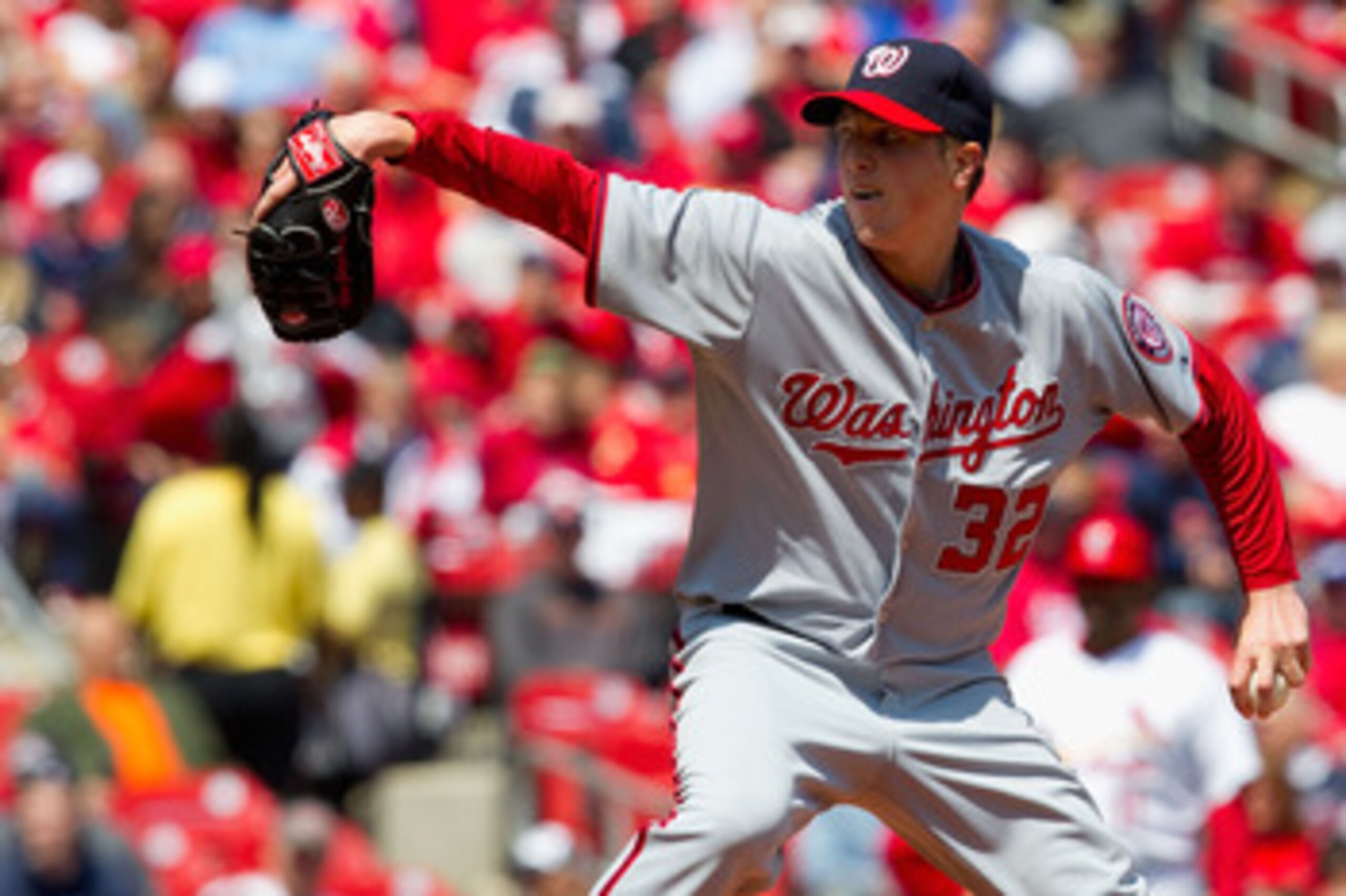 ST. LOUIS, MO - APRIL 21: Starter Tom Gorzelanny of the Washington Nationals pitches against the St. Louis Cardinals at Busch Stadium on April 21, 2011 in St. Louis, Missouri.  (Photo by Dilip Vishwanat/Getty Images)