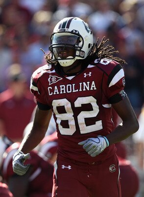 COLUMBIA, SC - OCTOBER 30:  D.L. Moore #82 of the South Carolina Gamecocks against the Tennessee Volunteers during their game at Williams-Brice Stadium on October 30, 2010 in Columbia, South Carolina.  (Photo by Streeter Lecka/Getty Images)