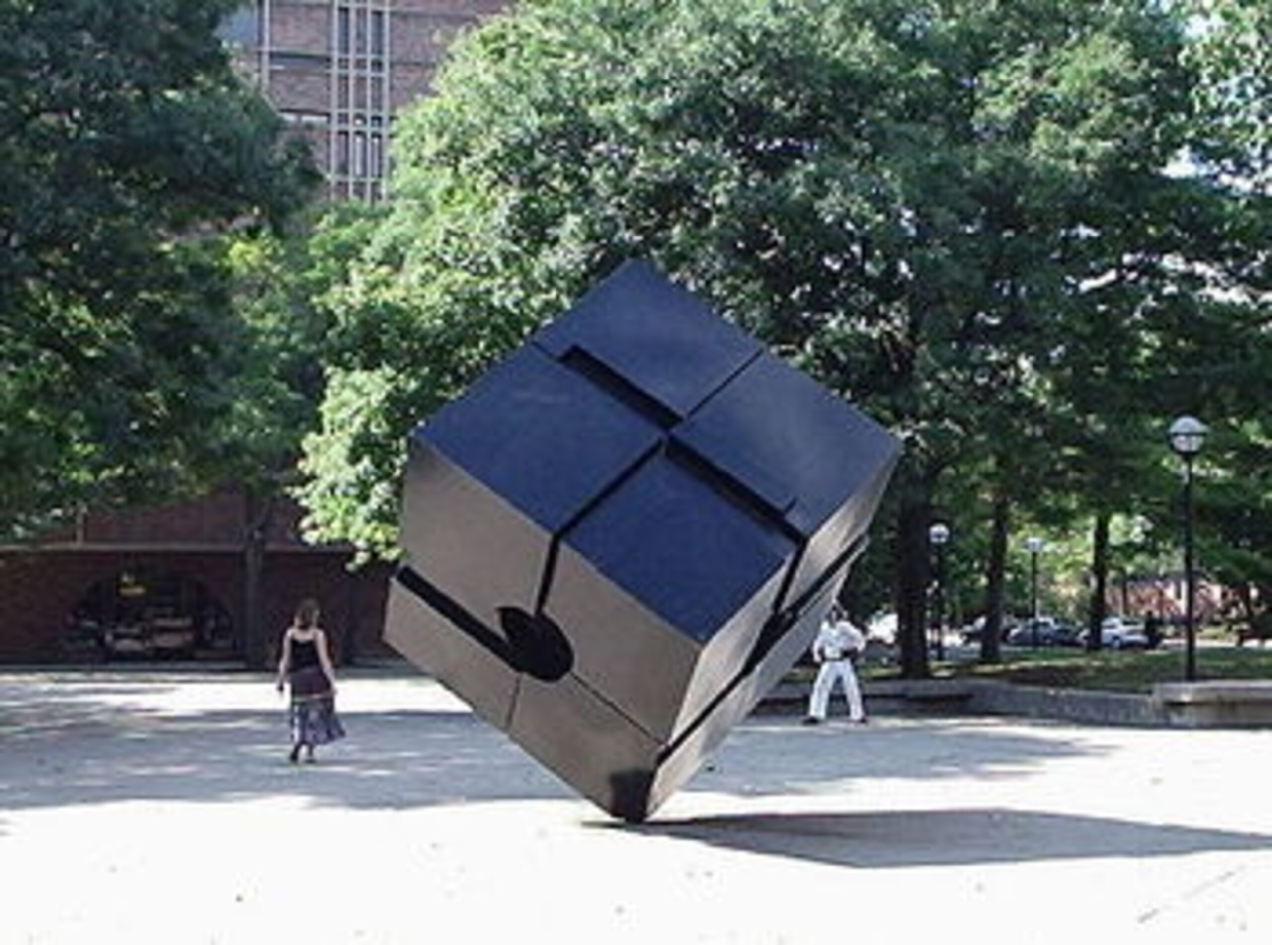 Regent's Plaza Cube