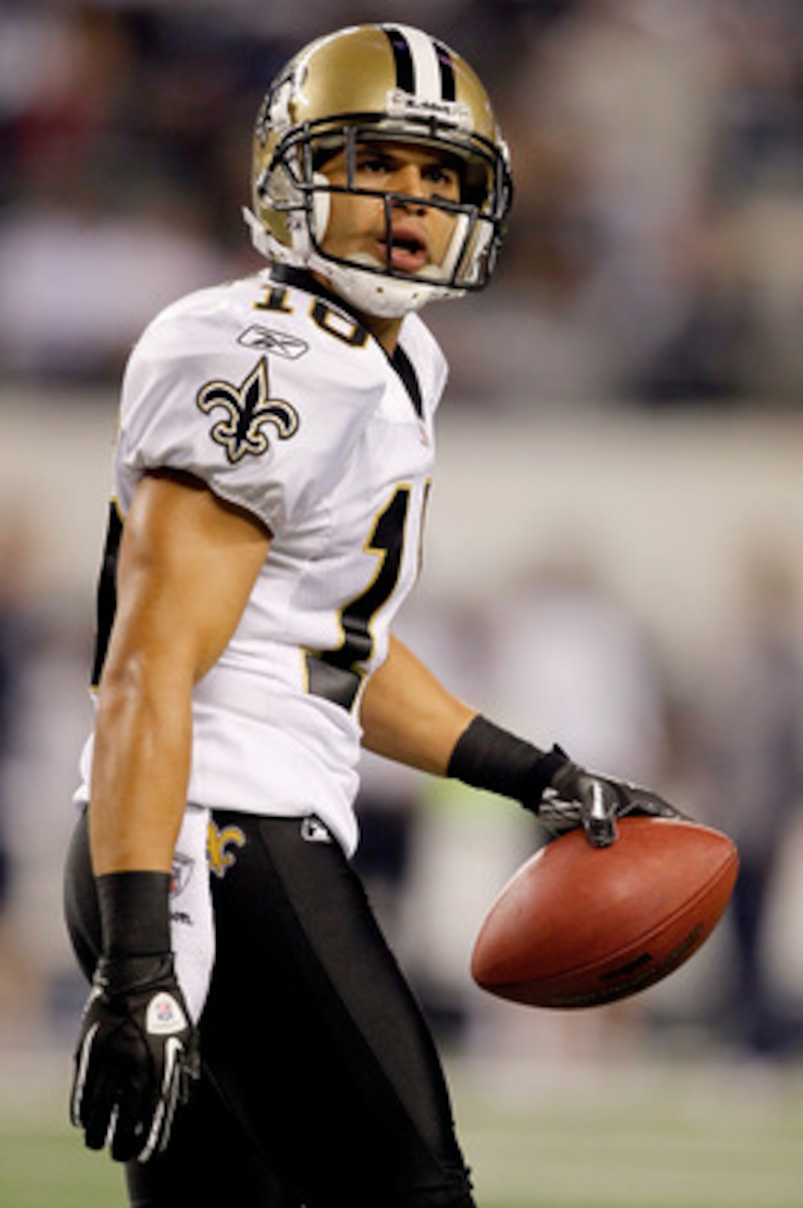 ARLINGTON, TX - NOVEMBER 25:  Lance Moore #16 of the New Orleans Saints celebrates scoring the go ahead touchdown late in the fourth quarter against the Dallas Cowboys at Cowboys Stadium on November 25, 2010 in Arlington, Texas.  (Photo by Matthew Stockma
