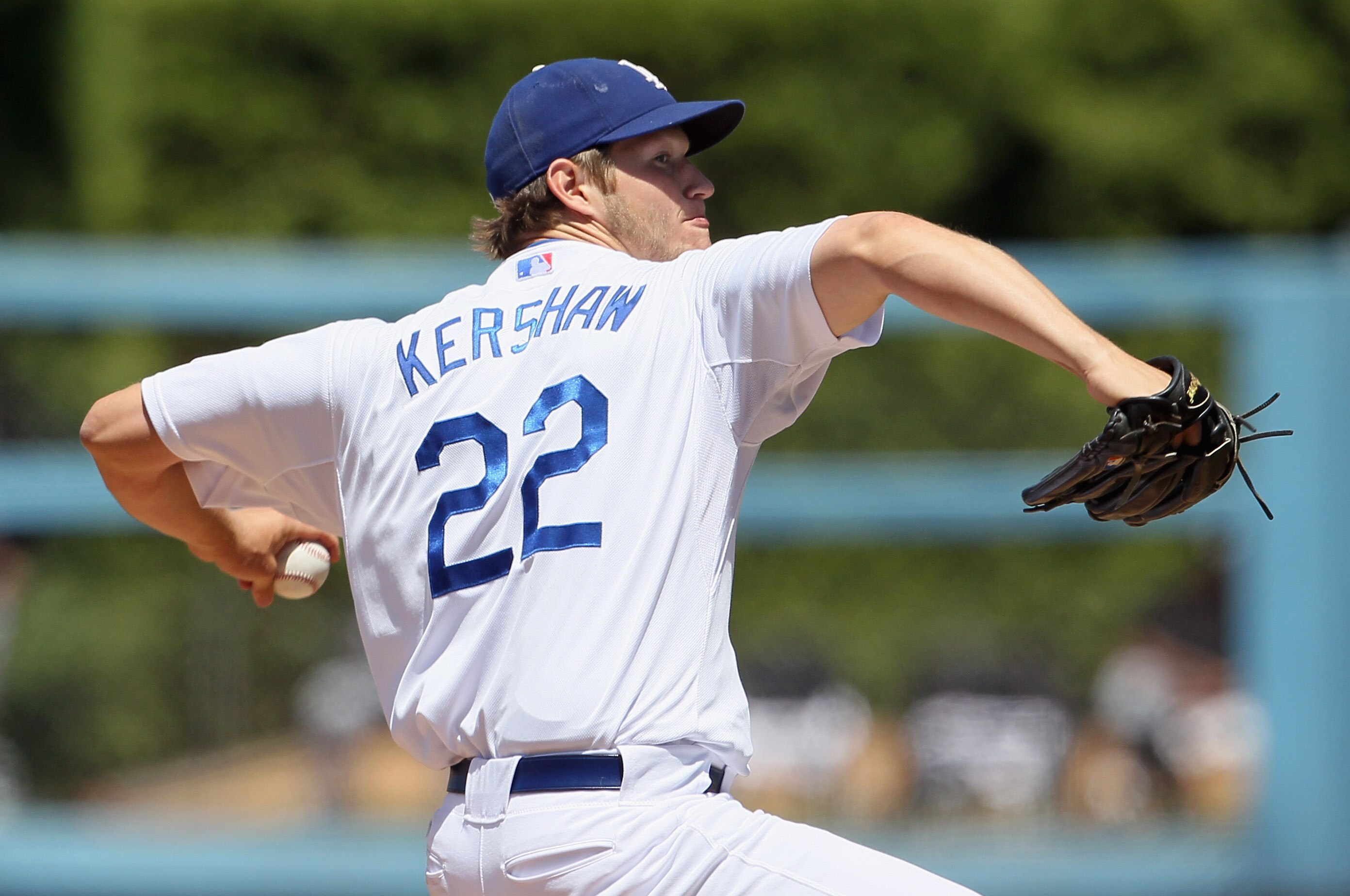 LOS ANGELES, CA - MAY 29:  Clayton Kershaw #22 of the Los Angeles Dodgers pitches against the Florida Marlins in the fourth inning against at Dodger Stadium on May 29, 2011 in Los Angeles, California.  (Photo by Jeff Gross/Getty Images)