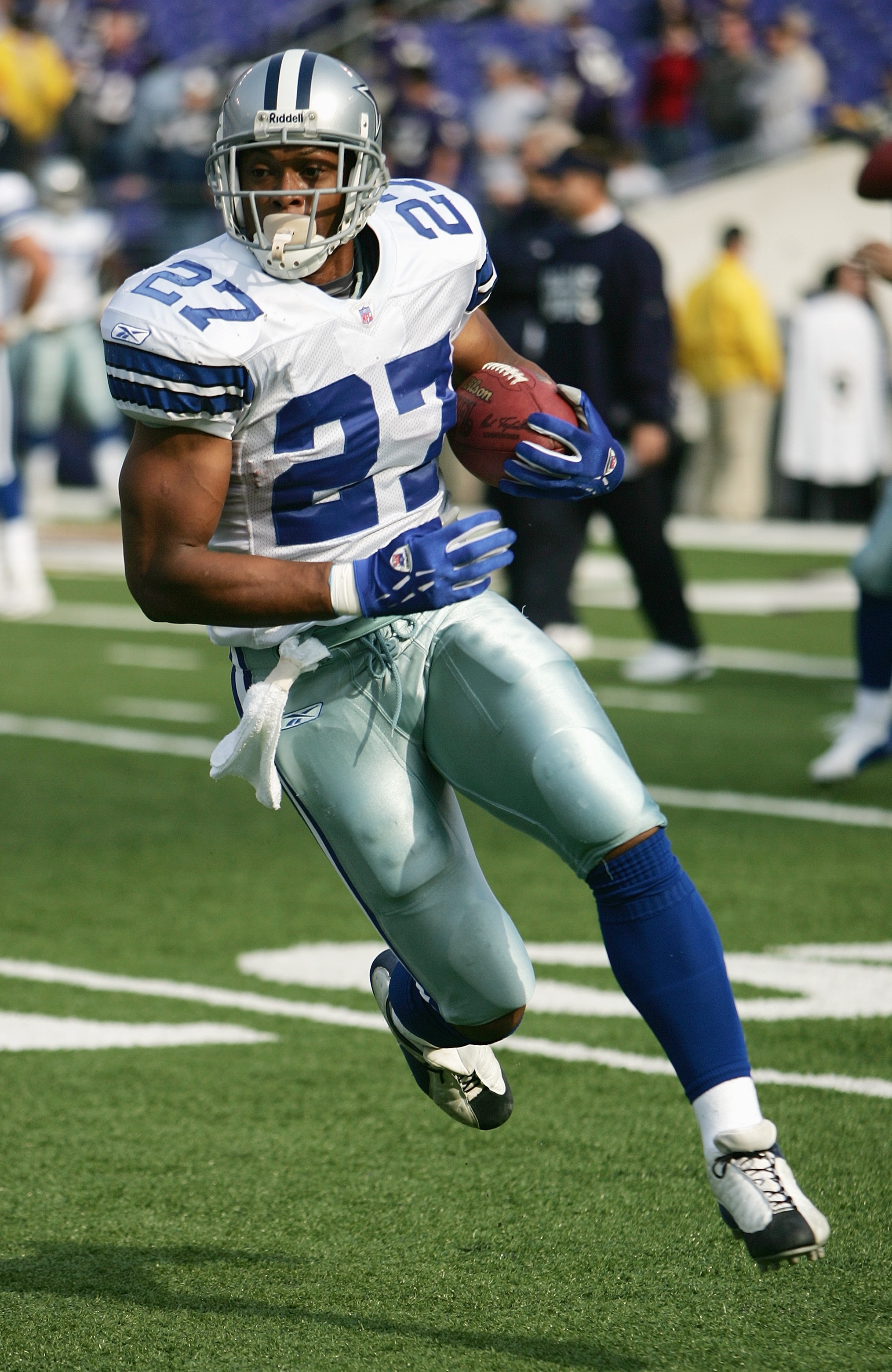 BALTIMORE - NOVEMBER 21:  Running back Eddie George #27 of the Dallas Cowboys runs upfield before facing the Baltimore Ravens during the game at M&T Bank Stadium on November 21, 2004 in Baltimore, Maryland.  The Ravens defeated the Cowboys 30-10.  (Photo
