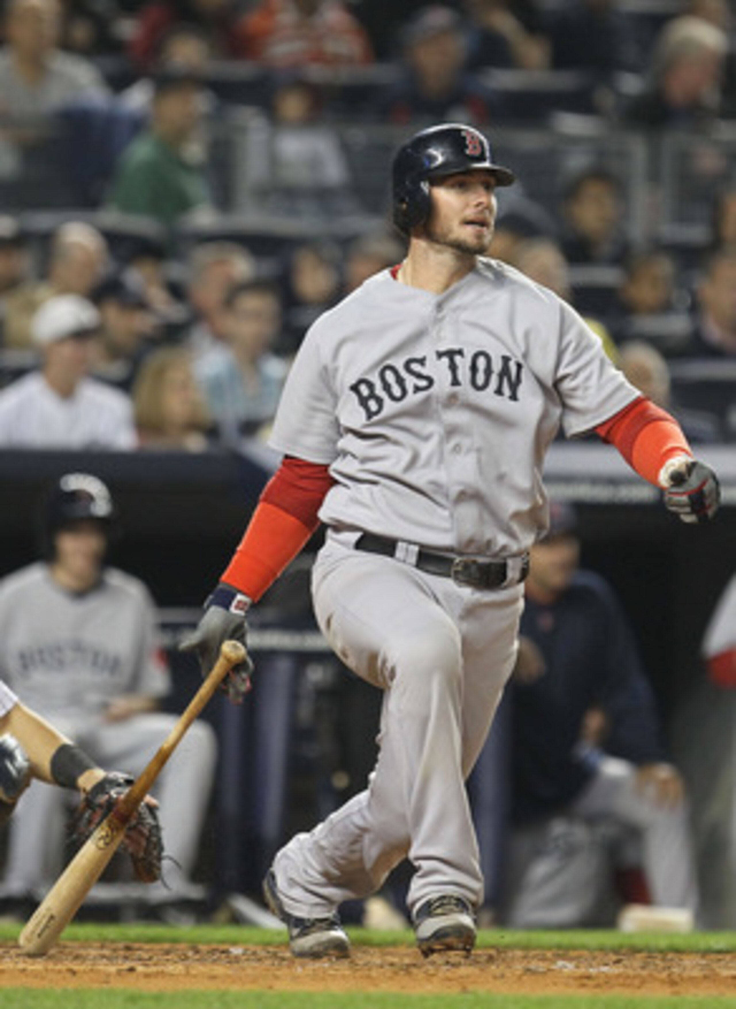 NEW YORK, NY - MAY 15:  Jarrod Saltalamacchia #39 of the Boston Red Sox in action against the New York Yankees during their game on May 15, 2011 at Yankee Stadium in the Bronx borough of New York City.  (Photo by Al Bello/Getty Images)