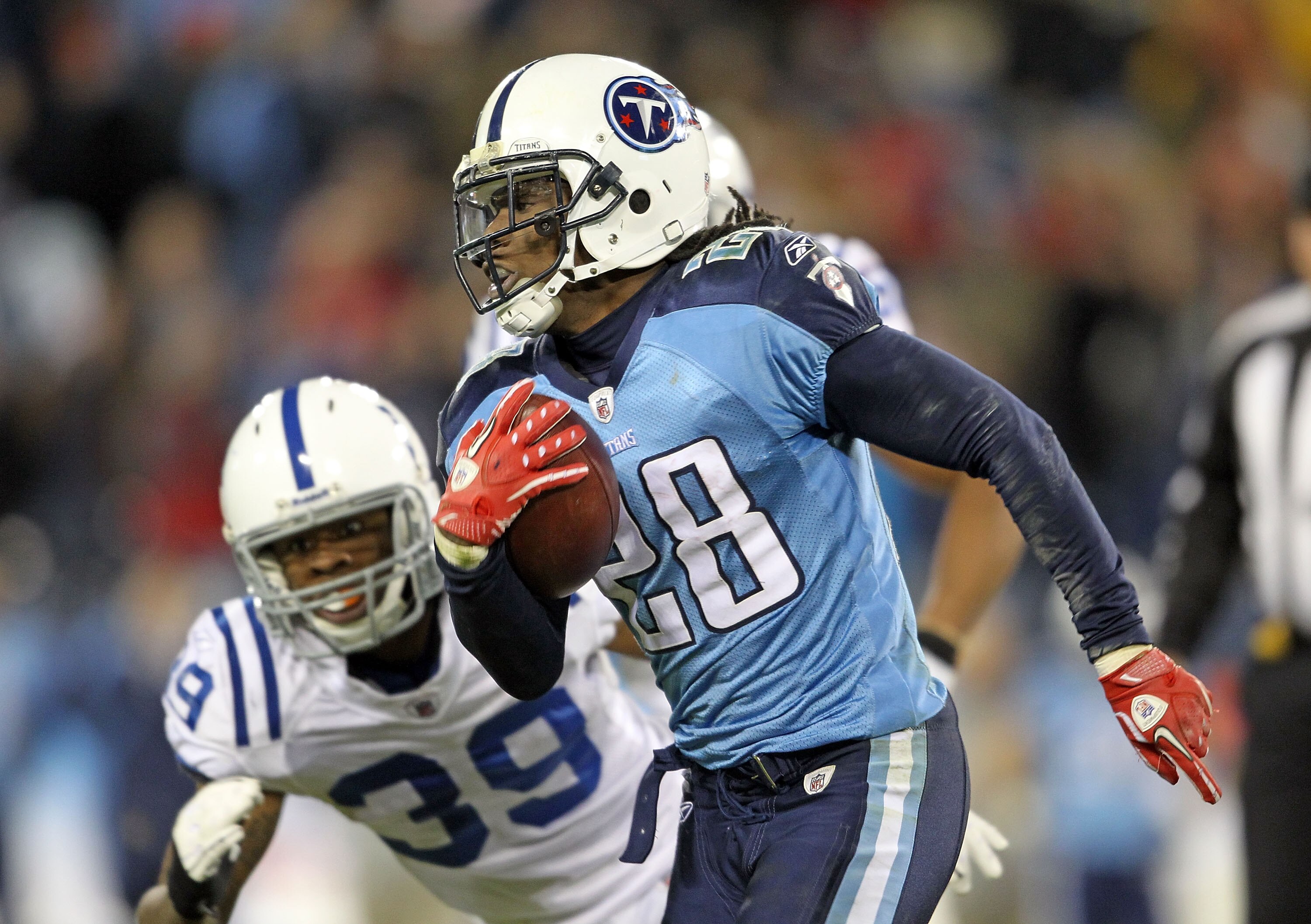 NASHVILLE, TN - DECEMBER 09:  Chris Johnson #28 of the Tennessee Titans runs with the ball against the Indianapolis Colts during the NFL game at LP Field on December 9, 2010 in Nashville, Tennessee.  (Photo by Andy Lyons/Getty Images)