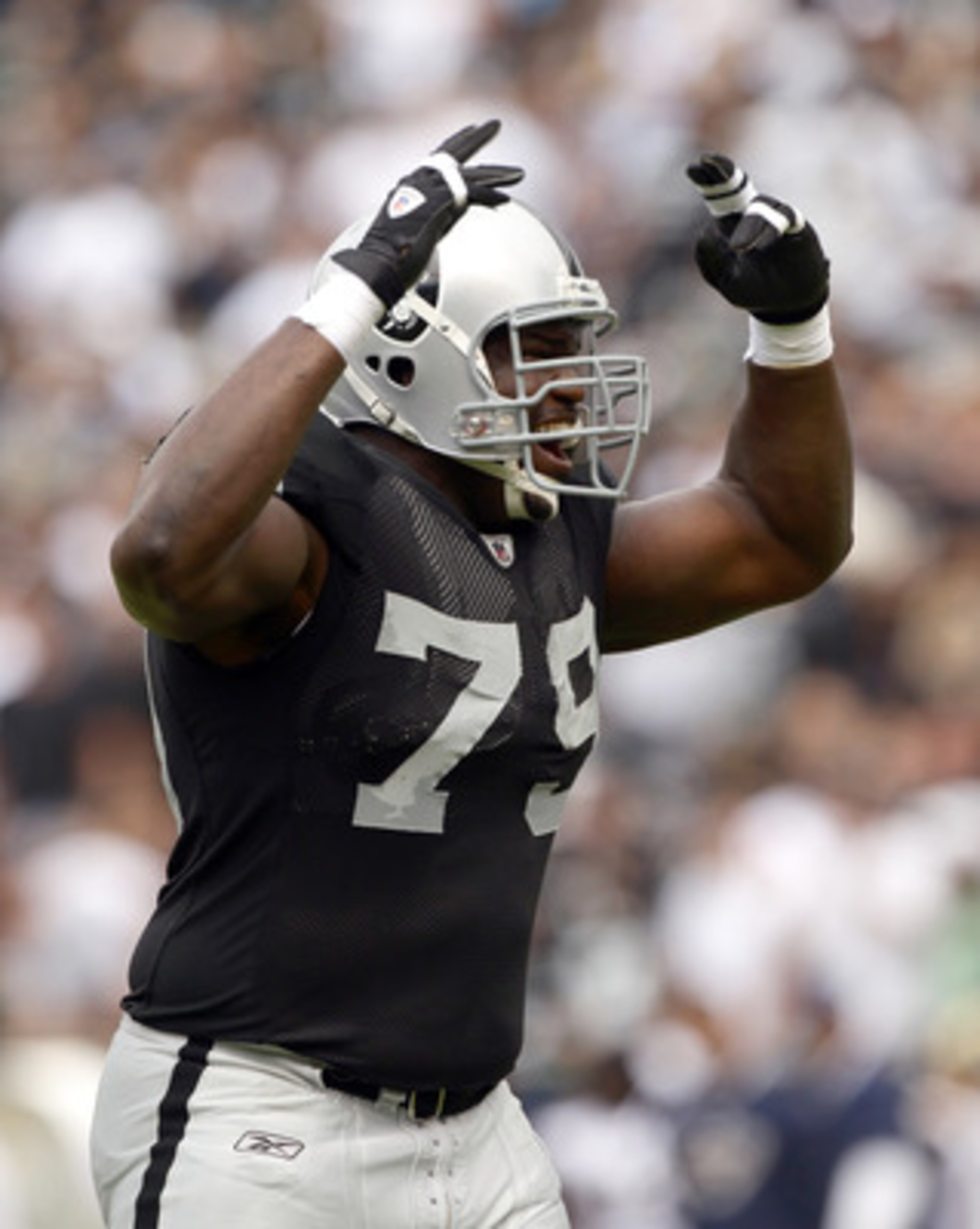OAKLAND, CA - SEPTEMBER 19: John Henderson #79 of the Oakland Raiders in action during their game against the St. Louis Rams at the Oakland-Alameda County Coliseum on September 19, 2010 in Oakland, California. (Photo by Ezra Shaw/Getty Images) OAKLAND, CA - SEPTEMBER 19: John Henderson #79 of the Oakland Raiders in action during their game against the St. Louis Rams at the Oakland-Alameda County Coliseum on September 19, 2010 in Oakland, California. (Photo by Ezra Shaw/Getty Images)