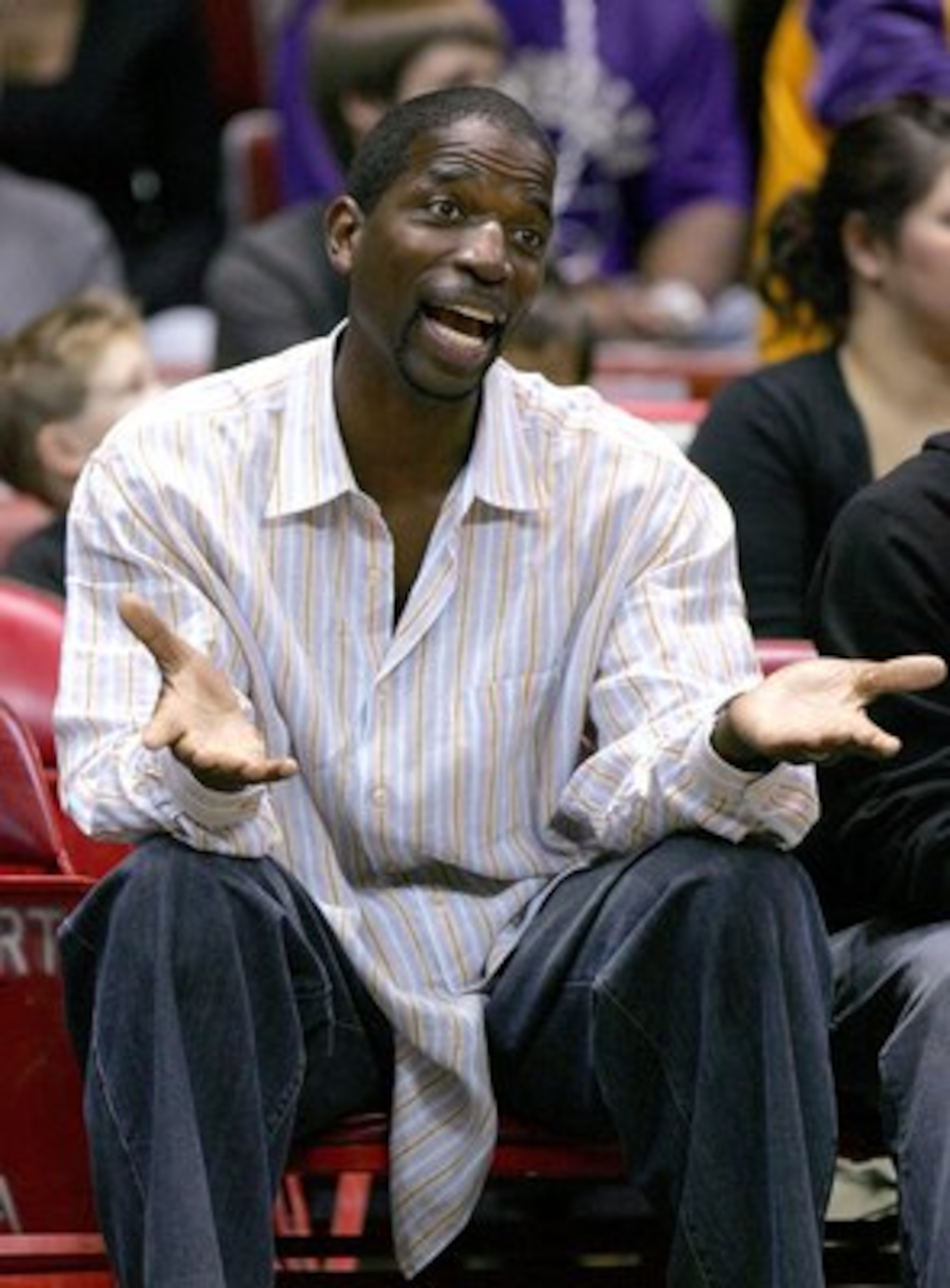 SAN DIEGO - OCTOBER 22: Former Lakers and Suns player A.C. Green attends the preseason game between the Los Angeles Lakers the Phoenix Suns on October 22, 2006 at the iPayOne Center in San Diego, California. NOTE TO USER: User expressly acknowledges an SAN DIEGO - OCTOBER 22: Former Lakers and Suns player A.C. Green attends the preseason game between the Los Angeles Lakers the Phoenix Suns on October 22, 2006 at the iPayOne Center in San Diego, California. NOTE TO USER: User expressly acknowledges an
