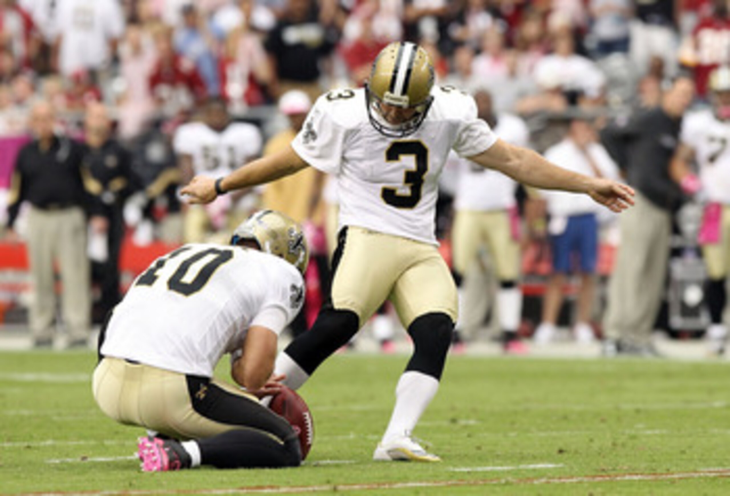 GLENDALE, AZ - OCTOBER 10:  Kicker John Carney of the New Orleans Saints attempts a field goal during the NFL game against the Arizona Cardinals at the University of Phoenix Stadium on October 10, 2010 in Glendale, Arizona. The Cardinals defeated the Sain