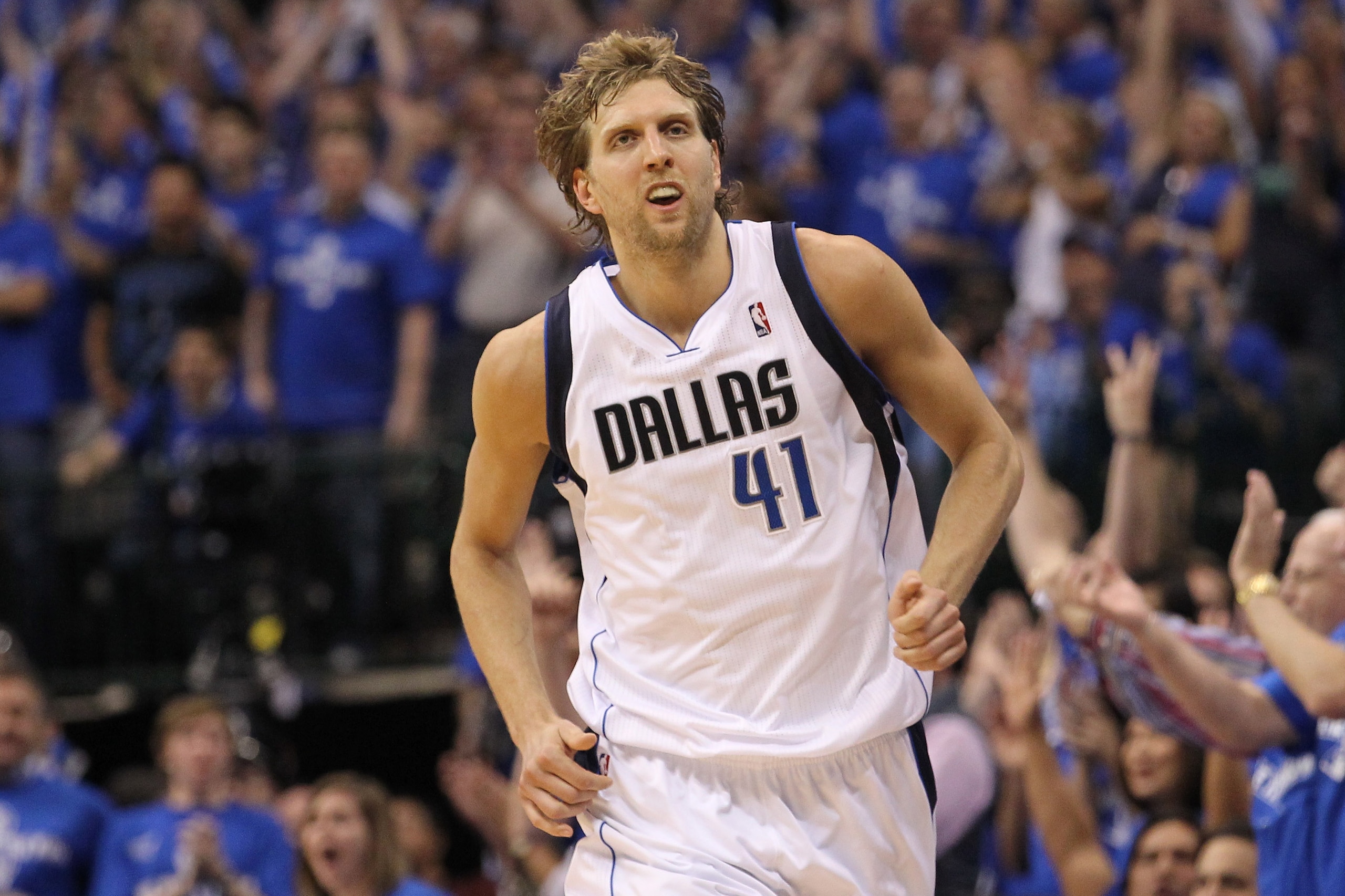 DALLAS, TX - MAY 17:  Dirk Nowitzki #41 of the Dallas Mavericks reacts late in the fourth quarter while taking on the Oklahoma City Thunder in Game One of the Western Conference Finals during the 2011 NBA Playoffs at American Airlines Center on May 17, 20