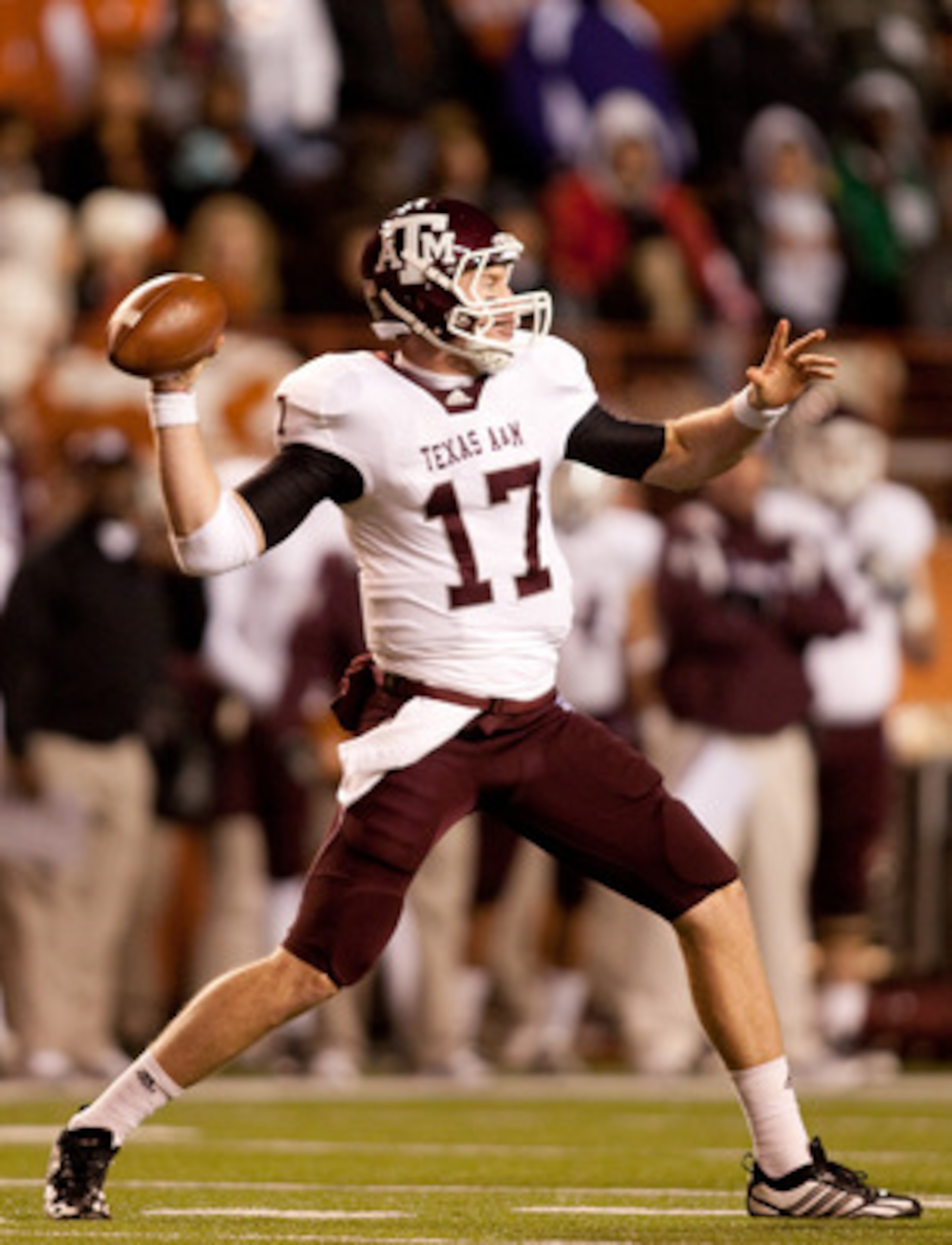 AUSTIN, TX - NOVEMBER 25: Quarterback Ryan Tannehill #17 of Texas A&M passes against the University of Texas during the second half at Darrell K. Royal-Texas Memorial Stadium on November 25, 2010 in Austin, Texas. (Photo by Darren Carroll/Getty Images) AUSTIN, TX - NOVEMBER 25: Quarterback Ryan Tannehill #17 of Texas A&M passes against the University of Texas during the second half at Darrell K. Royal-Texas Memorial Stadium on November 25, 2010 in Austin, Texas. (Photo by Darren Carroll/Getty Images)