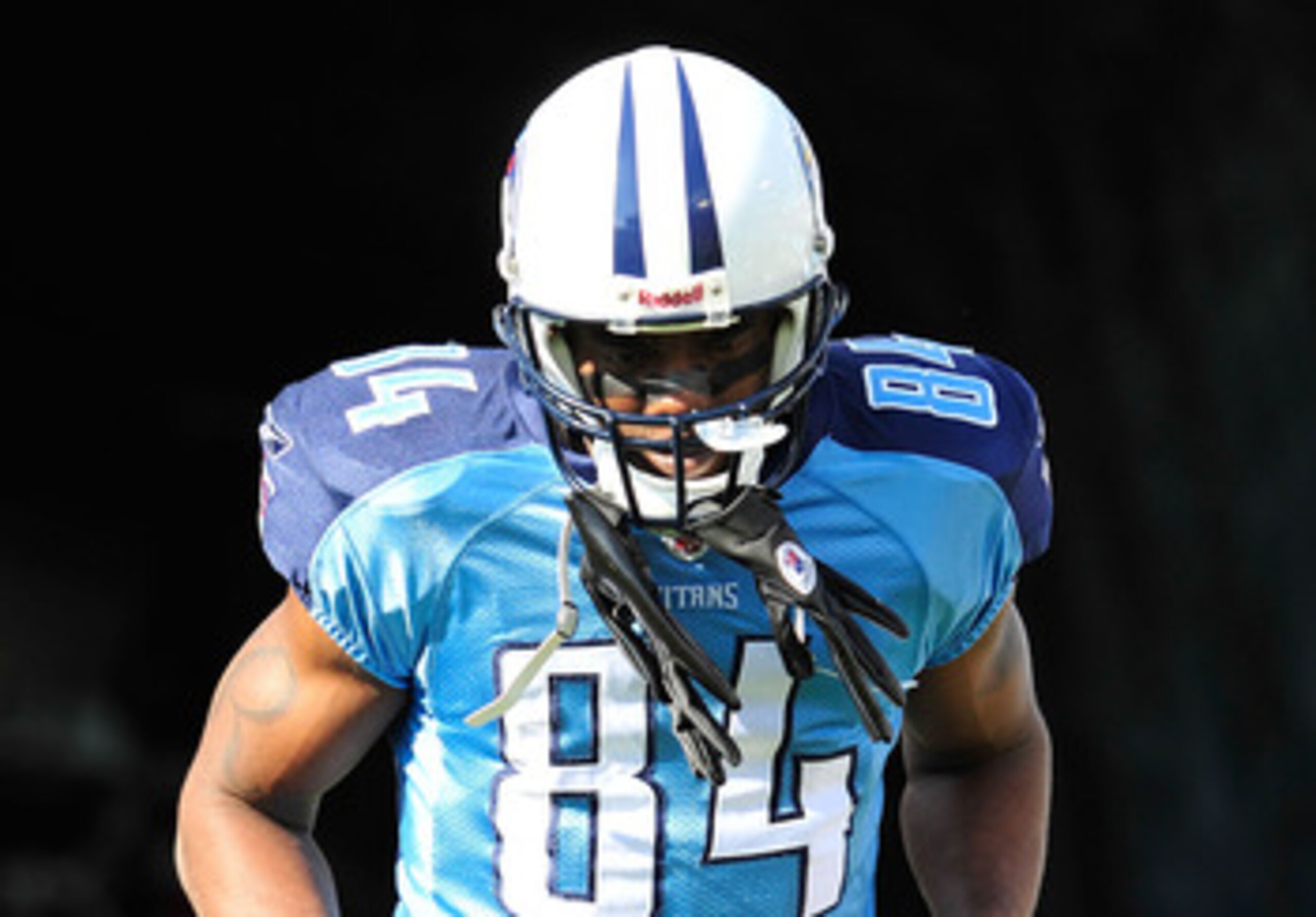 NASHVILLE, TN - NOVEMBER 21:  Randy Moss #84 of the Tennessee Titans is introduced before a game against the Washington Redskins at LP Field on November 21, 2010 in Nashville, Tennessee.  (Photo by Grant Halverson/Getty Images)