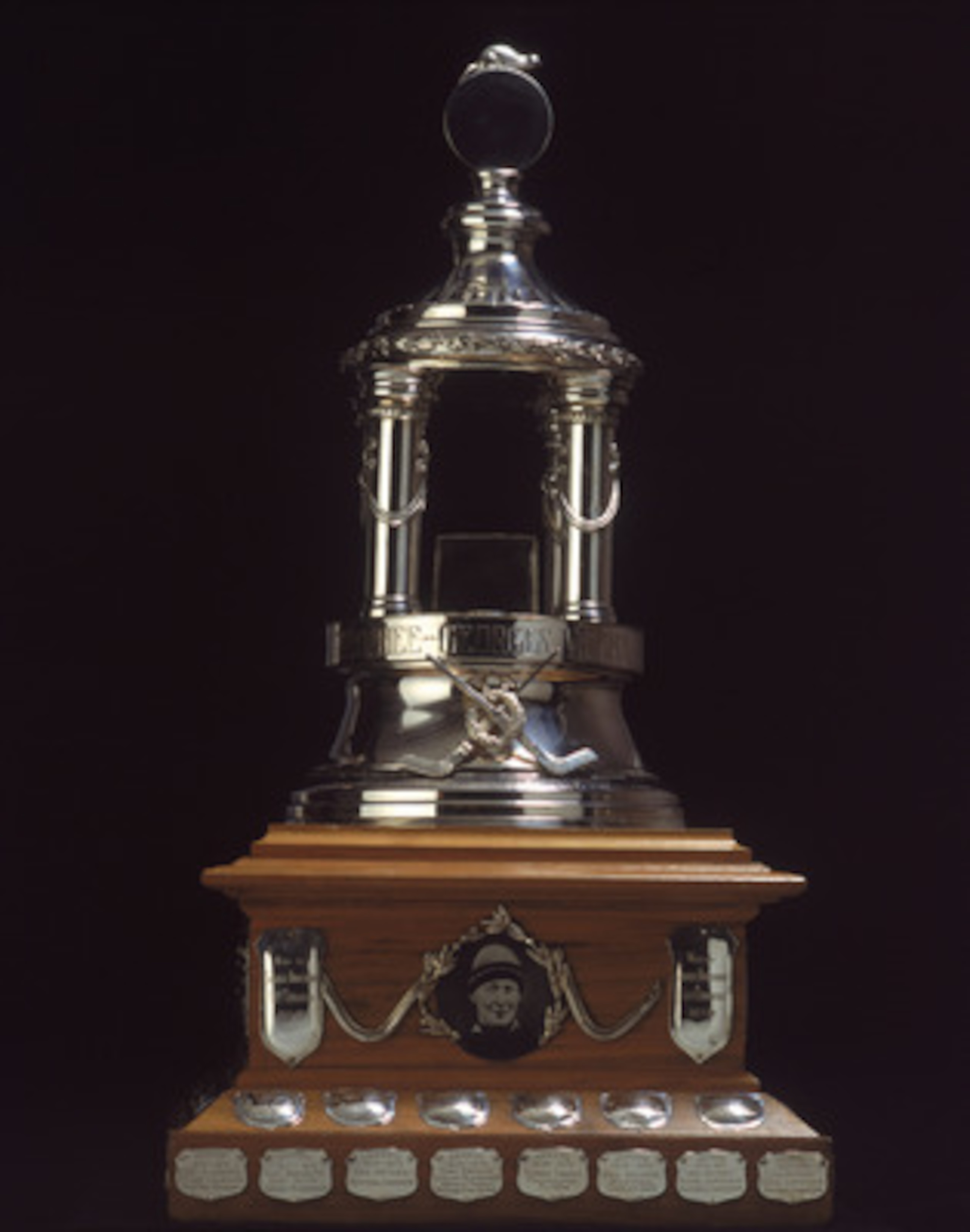 TORONTO - JANUARY 1:  The Vezina Trophy is presented yearly to the Top Goalie in the League by the National Hockey League as pictured on January 01, 2001.  (Photo by Silva Pecota /Getty Images/NHLI)