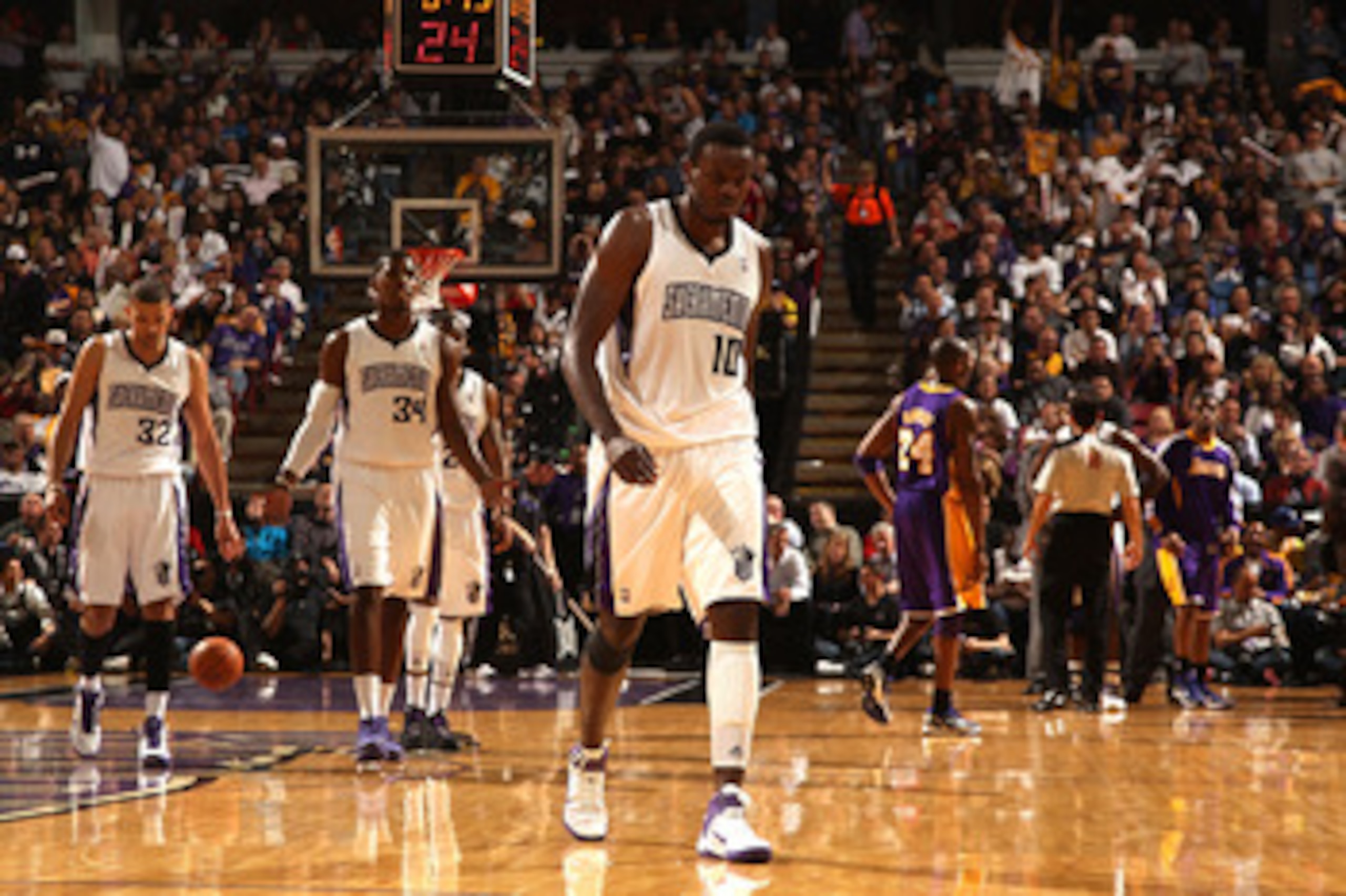 SACRAMENTO, CA - APRIL 13:  Members of the Sacramento Kings look on against the Los Angeles Lakers on April 13, 2011 at Power Balence Pavilion in Sacramento, California. NOTE TO USER: User expressly acknowledges and agrees that, by downloading and/or usin